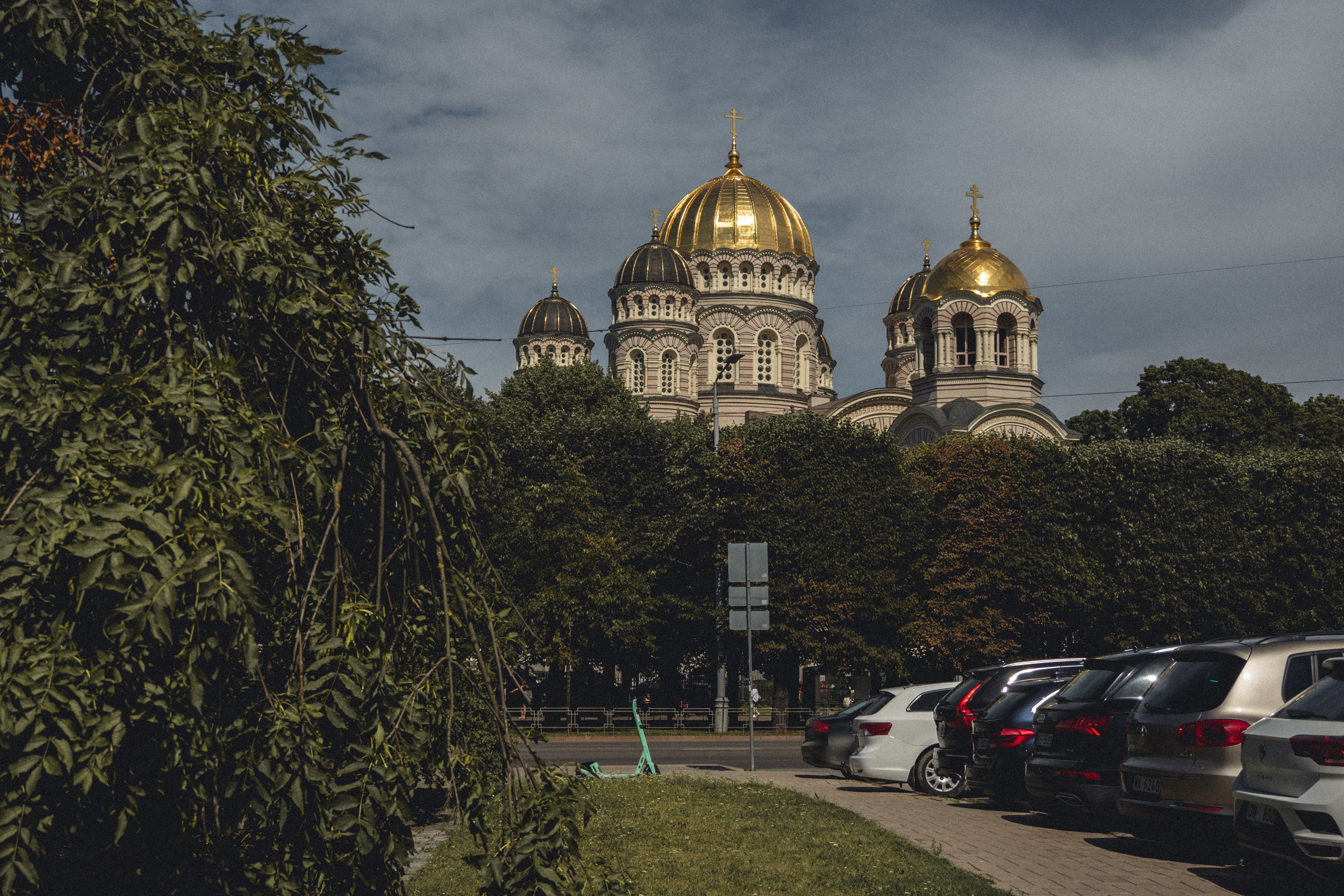 Voyage à Riga. Photographe sur Cote d’Azur. Portraits de familles, couples, enfants, événements