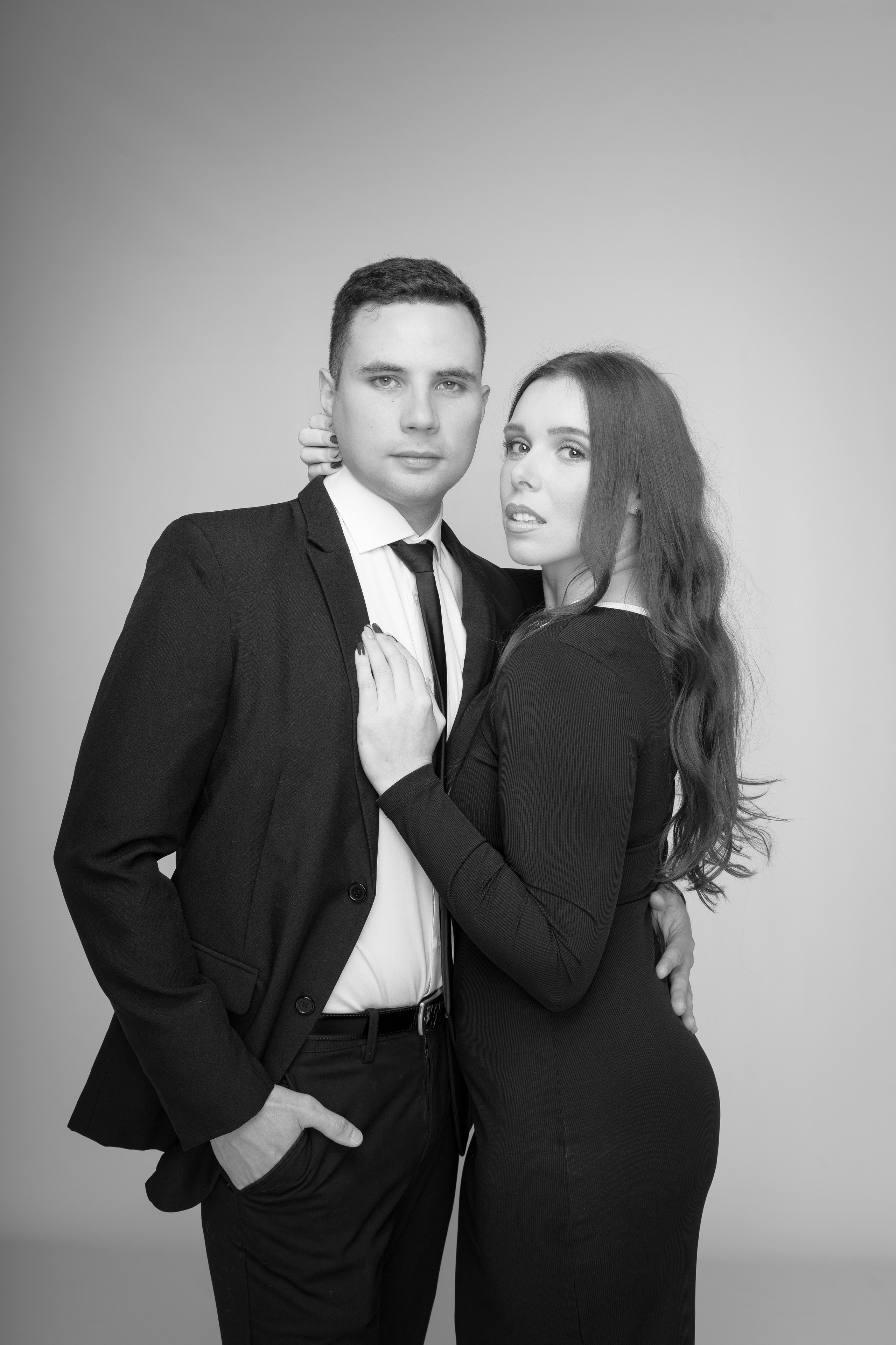 Séance photo couple Albi. Photographe de mariage et de portrait dans le Tarn, Toulouse et en Occitanie