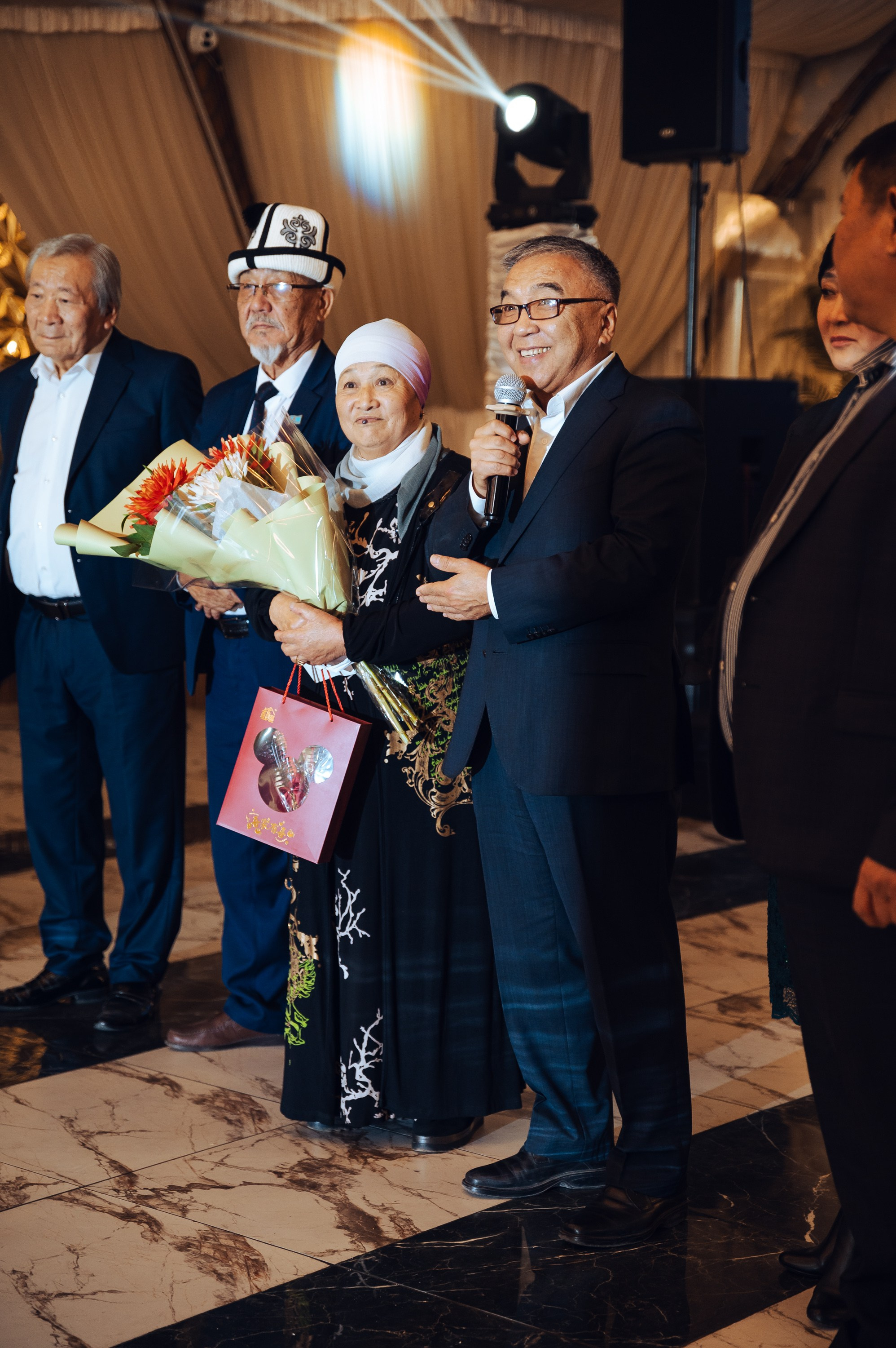 MAHMUD & AIDAI. Фотограф в Бишкеке Андрей Кавешников