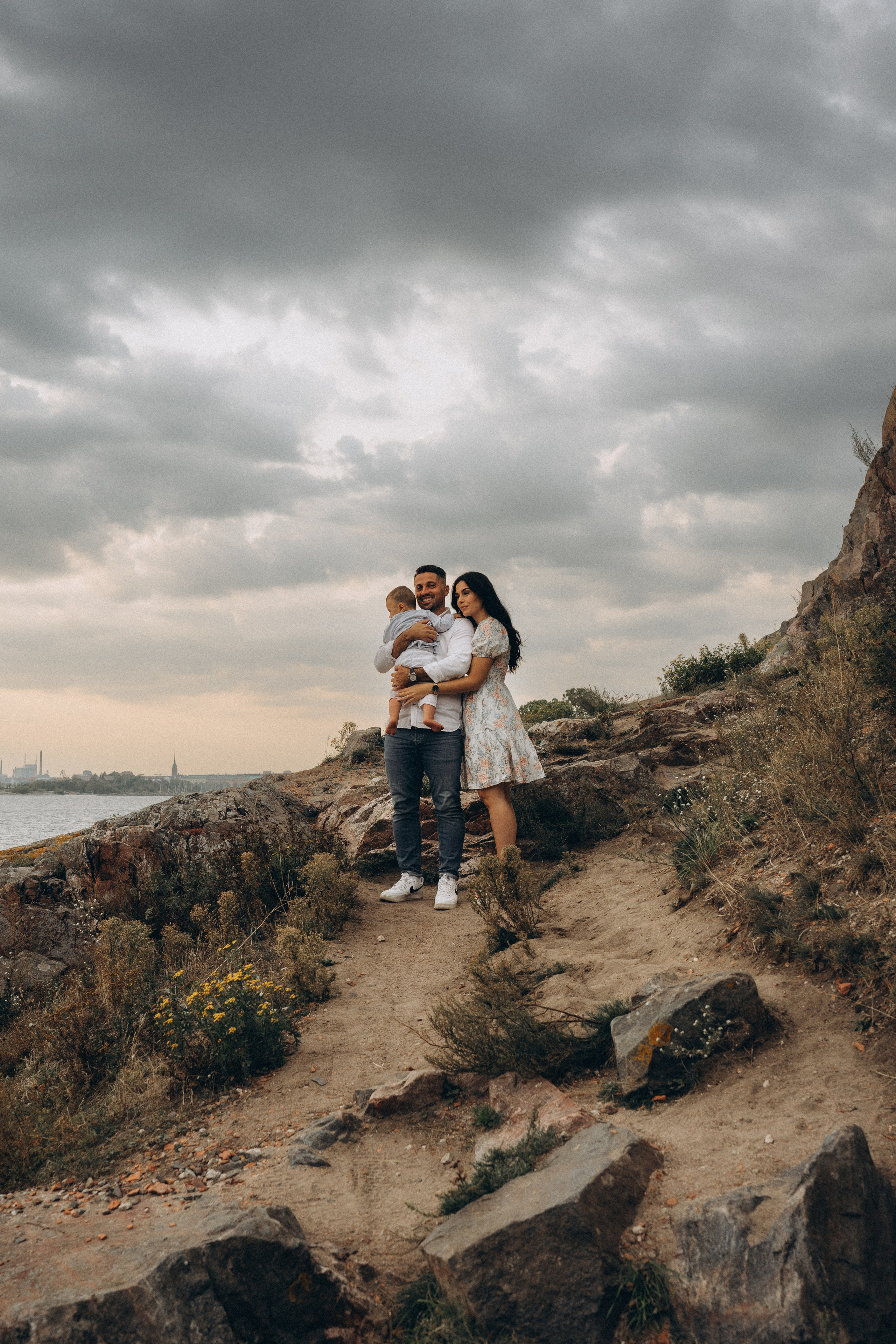 Summer. Wedding and potrait photographer in Helsinki Vickan O