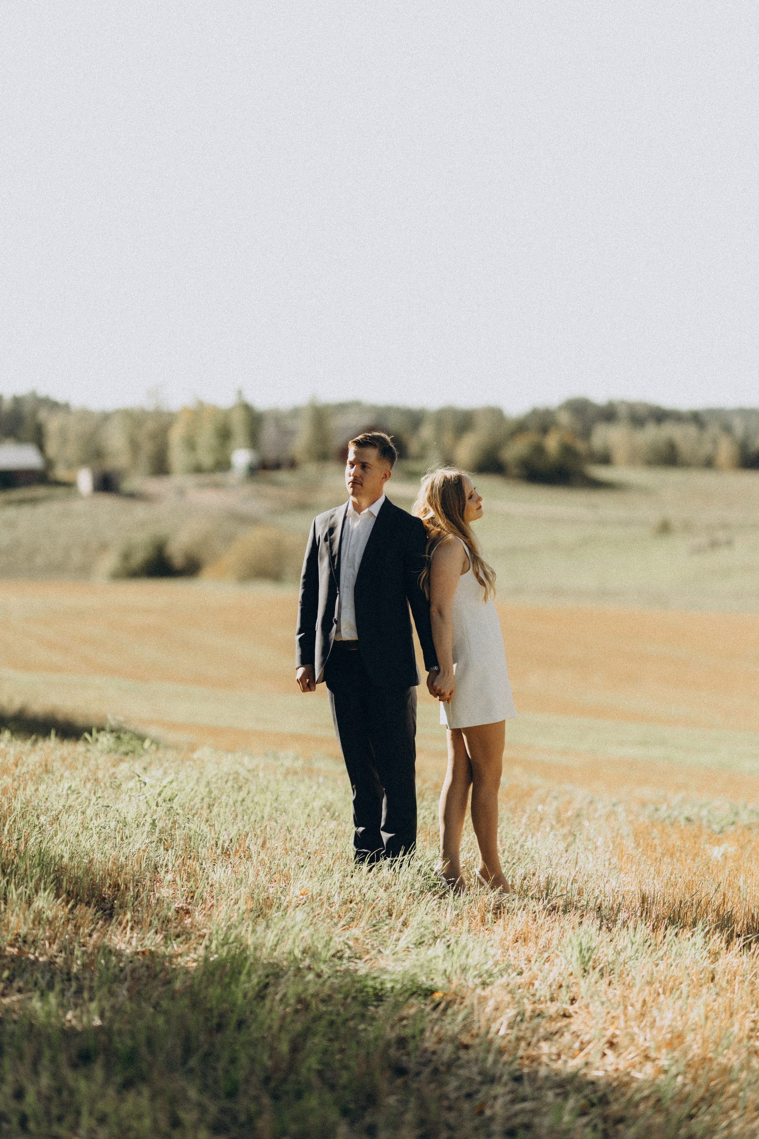 Wedding photo session in Pornainen. Wedding and portrait photographer in Helsinki Vickan O