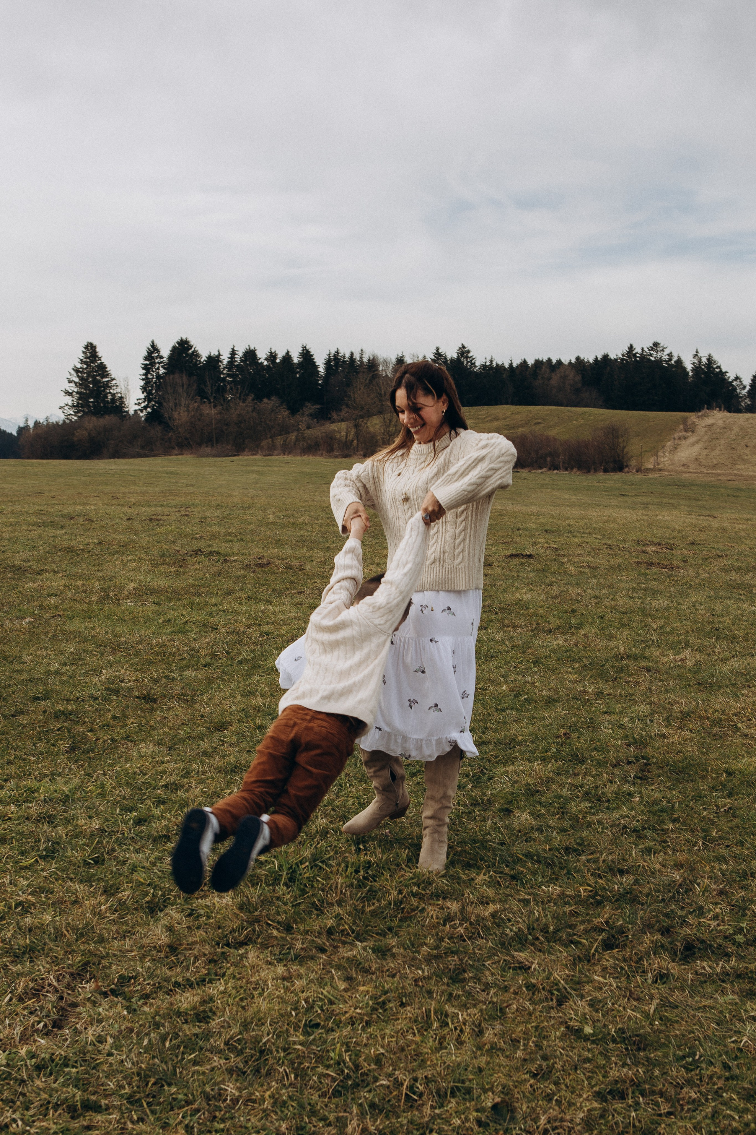 Familie / Kinder. Fotografin Larysa Chepurko| Füssen| Garmisch-Partenkirchen| Weilheim| Schongau| Murnau| München | Hochzeitsfotograf Füssen | Larysa Photo