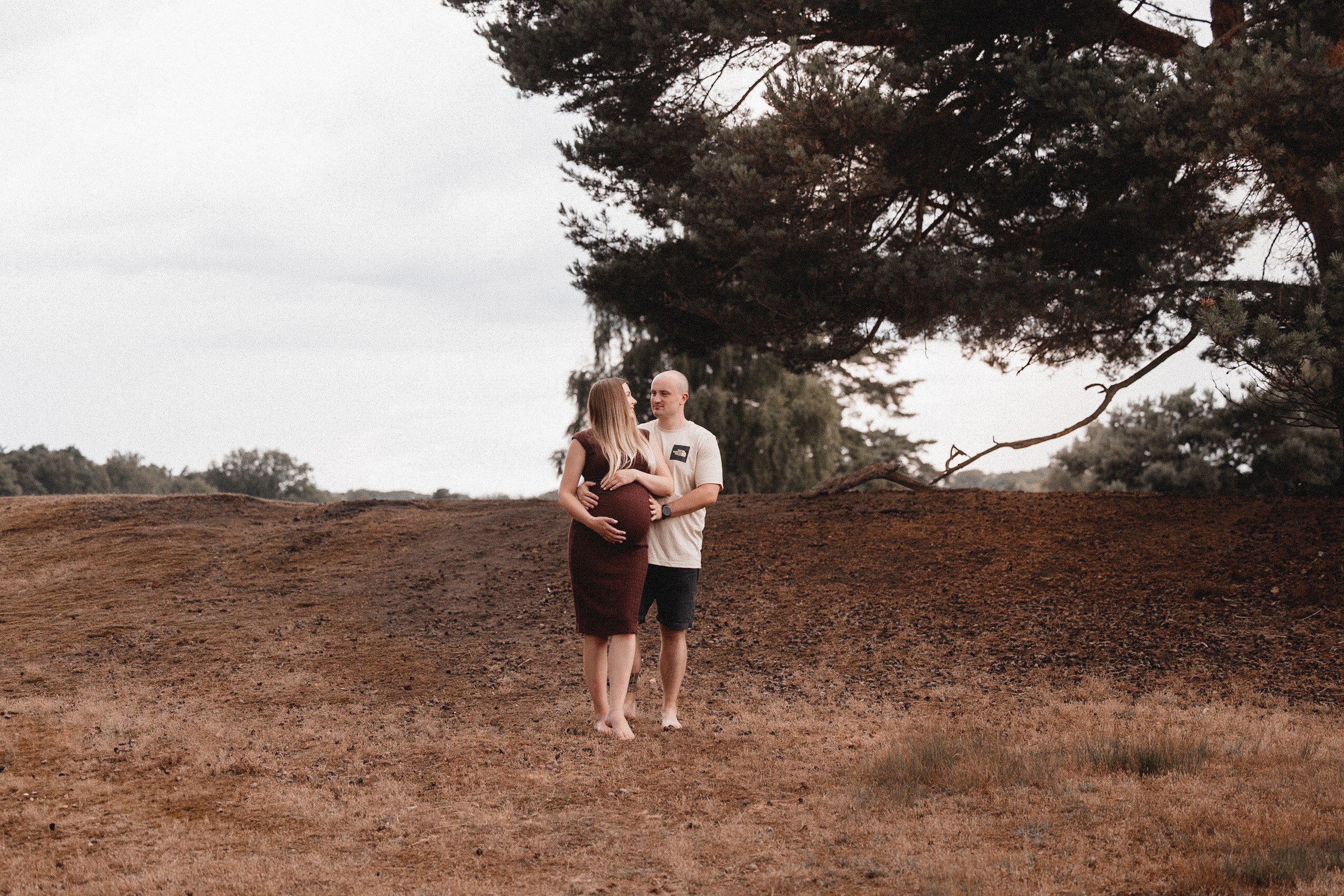 Babybauch Fotoshooting. Hochzeitsfotografie |Hochzeitsfotograf Bochum | Hochzeitsfotograf Dortmund | Hochzeitsfotograf Essen | Hochzeitsfotograf Ruhrgebiet