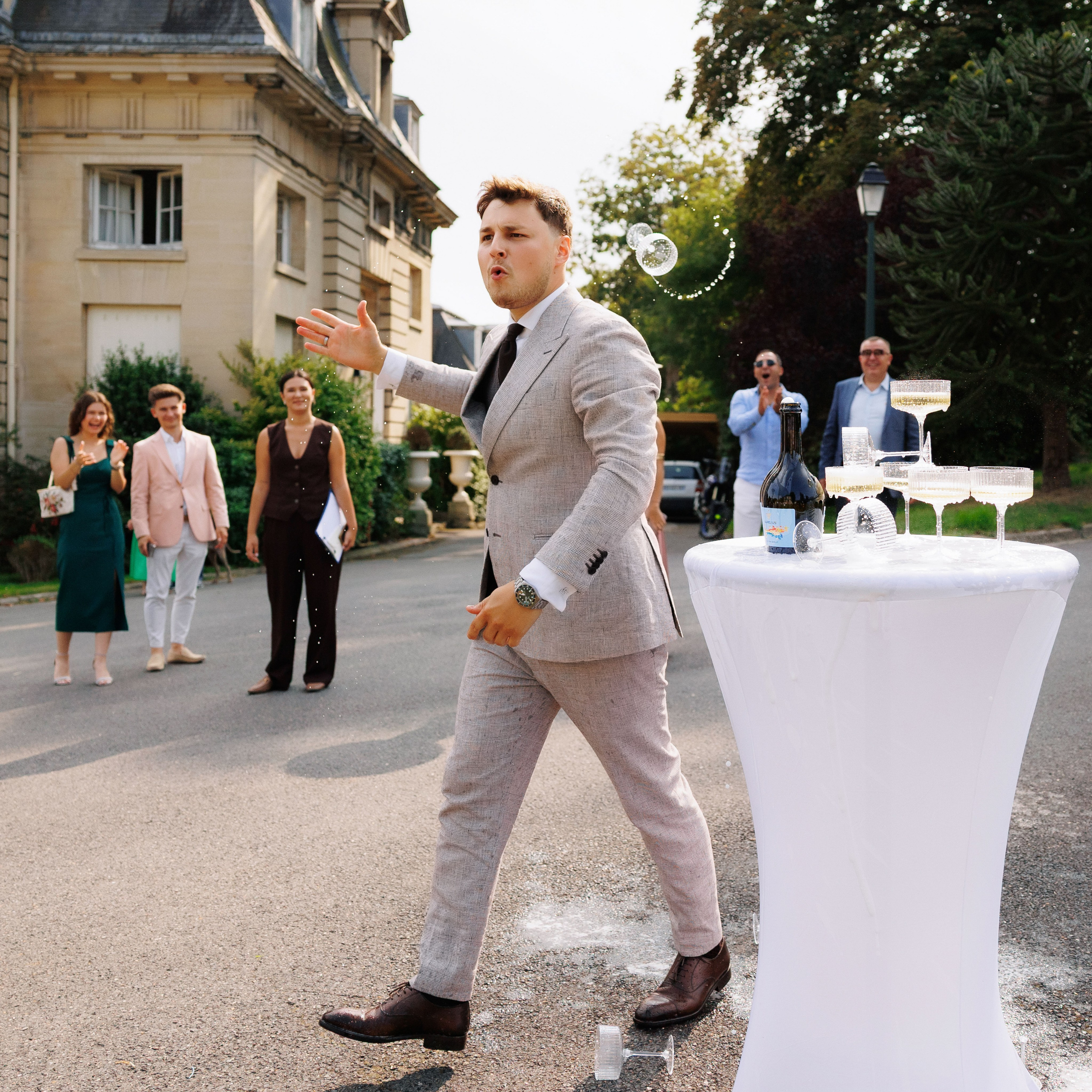 Seulement dans tes bras. Servicii Foto Video în Chișinău și Europa ID-Brothers