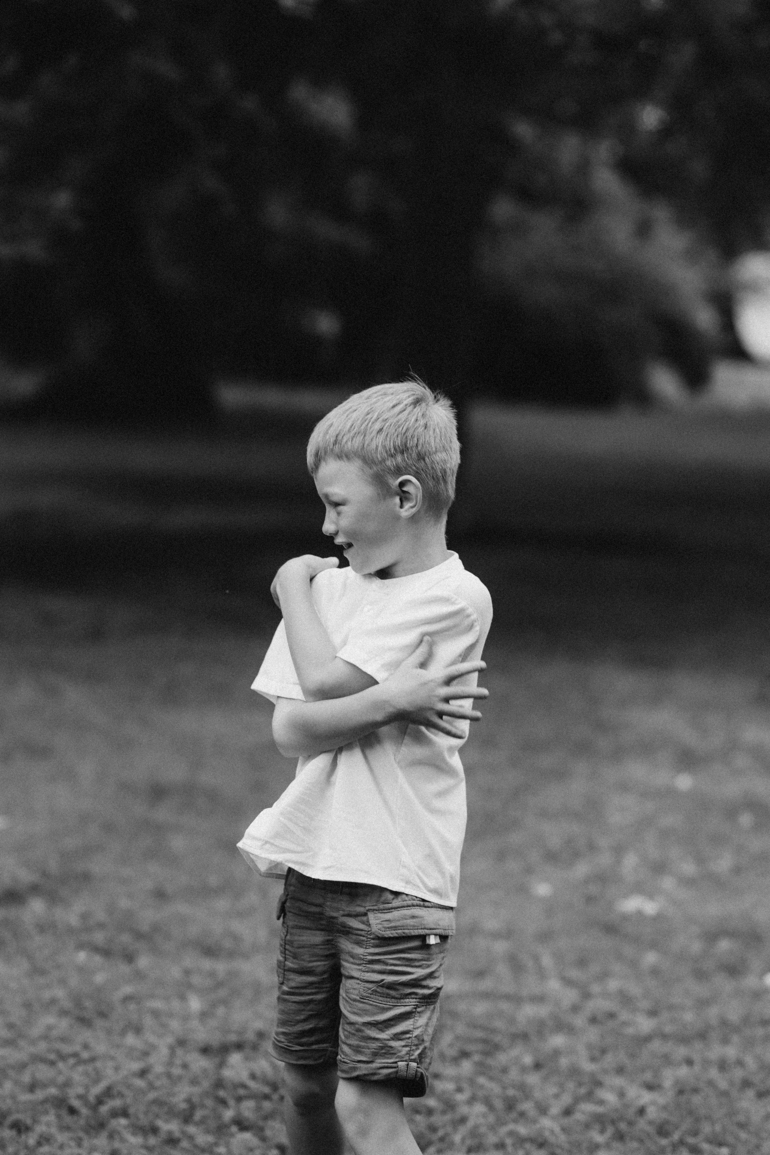 Kaivopuisto. Wedding and potrait photographer in Helsinki Vickan O