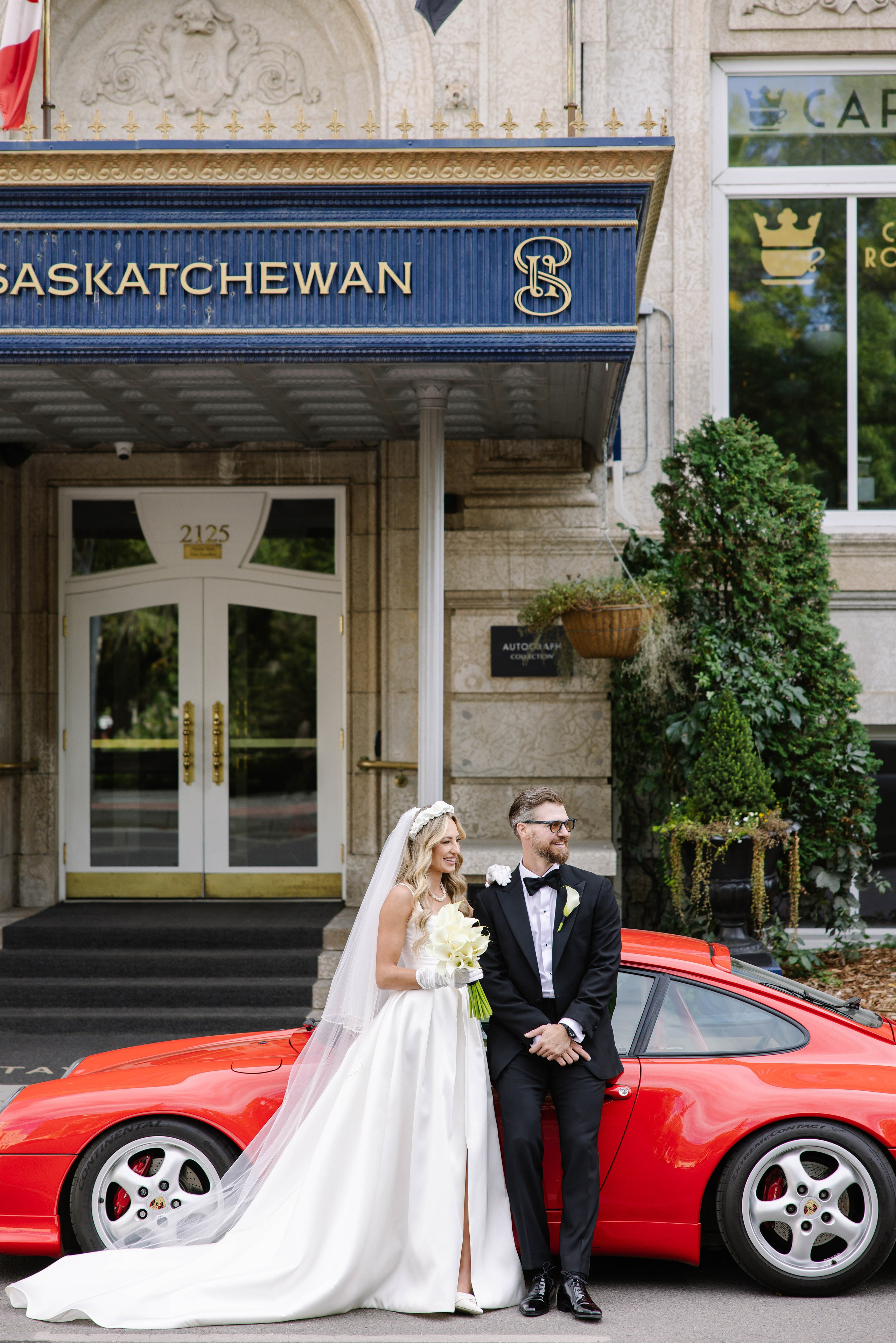 Elegant & Timeless Wedding Photography at Hotel Saskatchewan. Wedding photography and videography in Regina, Saskatchewan