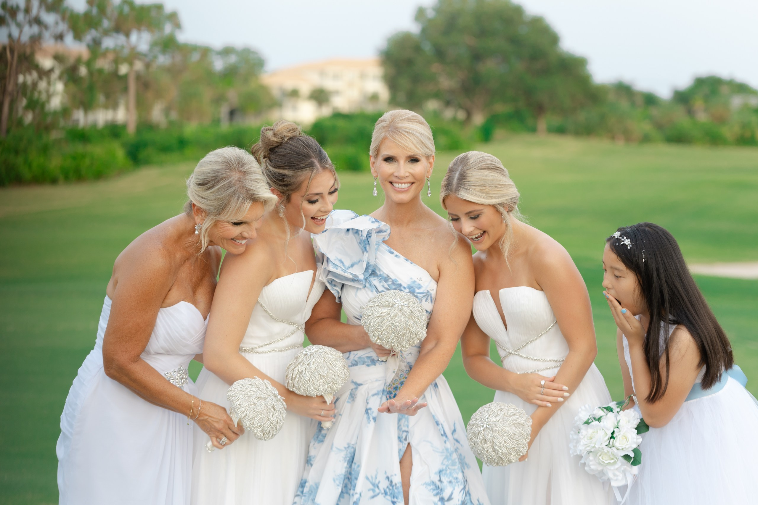 LOVE ON THE FAIRWAY. My name is Kate and I am family and wedding photographer