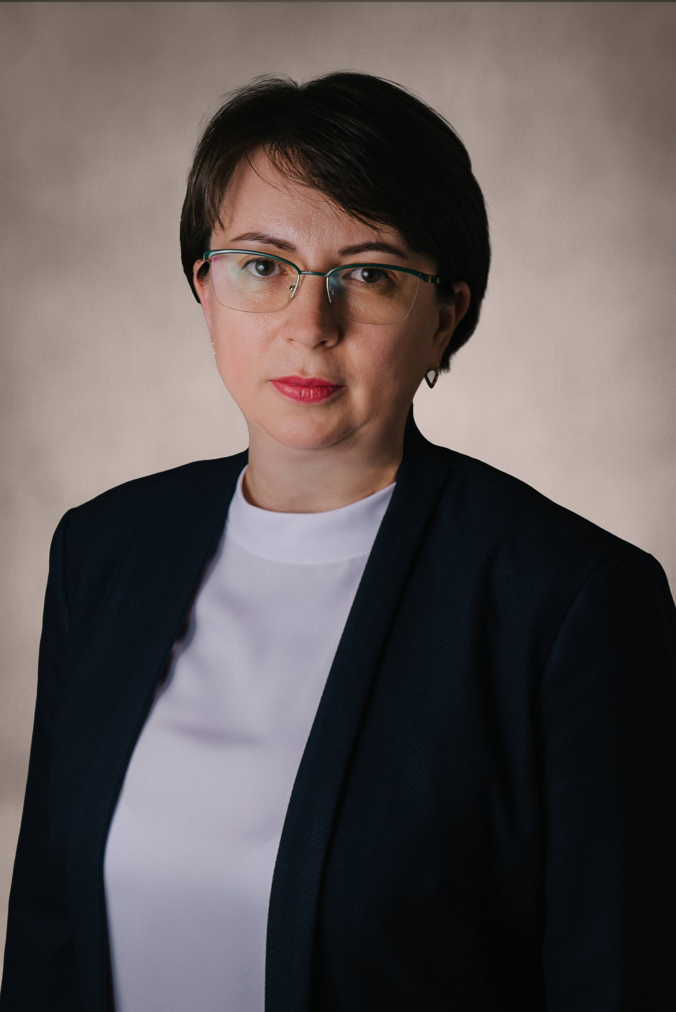 AdCont — Portret corporate. Main