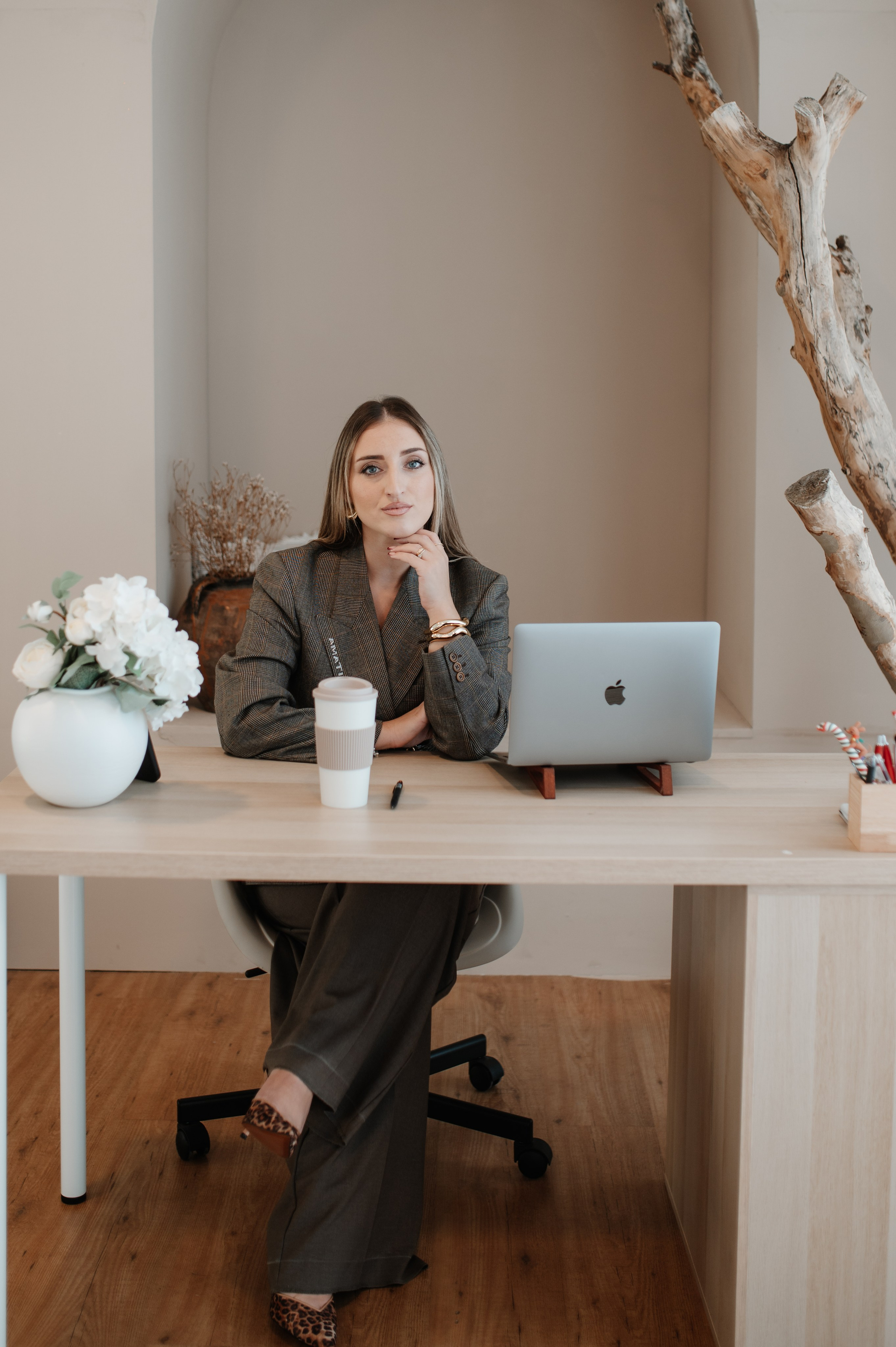 PERSONAL BRANDING. Bianca Gabor|Photography & Visual Storytelling