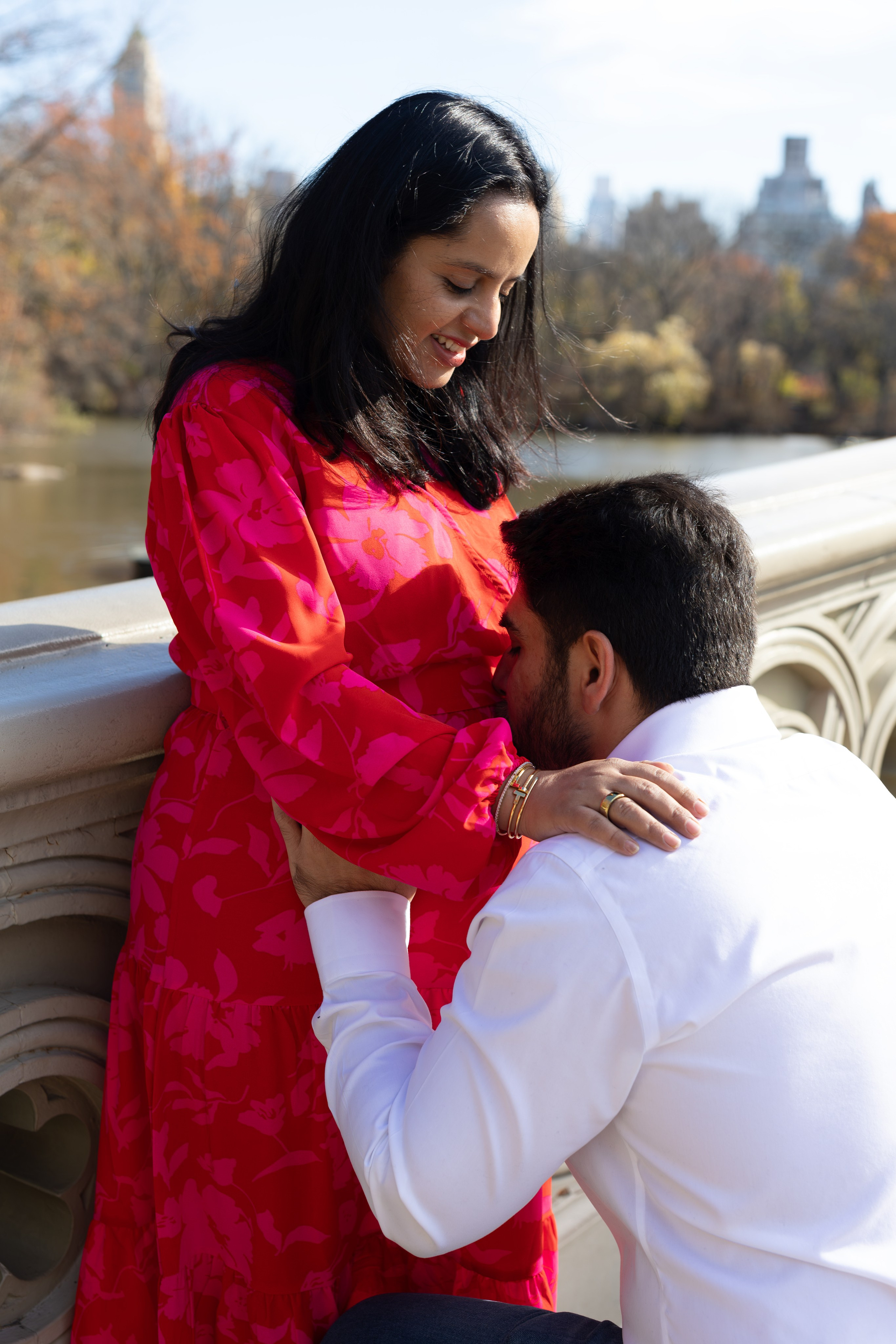 Central Park Maternity Portraits. Family, lifestyle, and commercial photography in New York and New Jersey