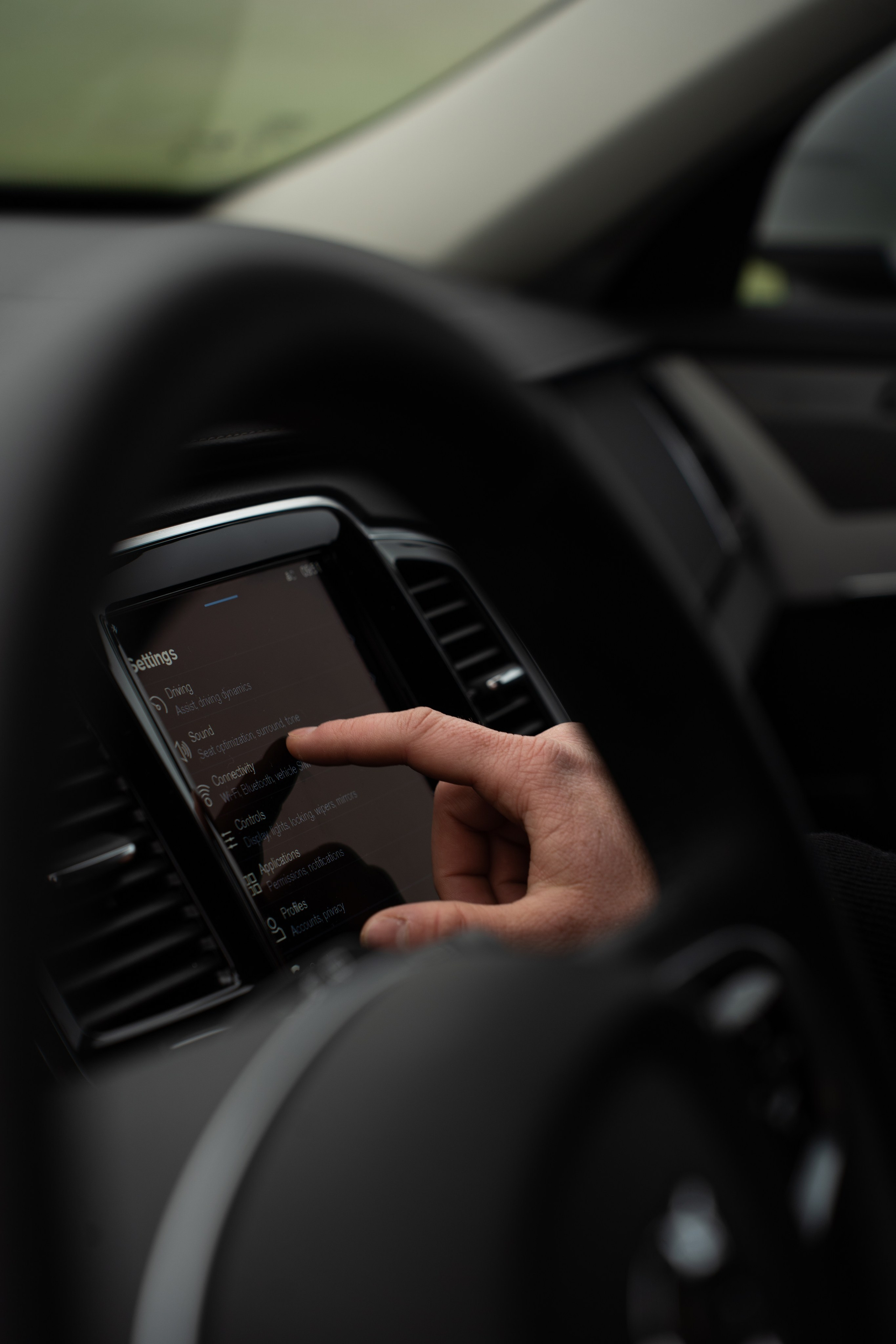 Volvo Cars Romania. Patricia Morenci — Mountain Adventures for the Wild at Heart