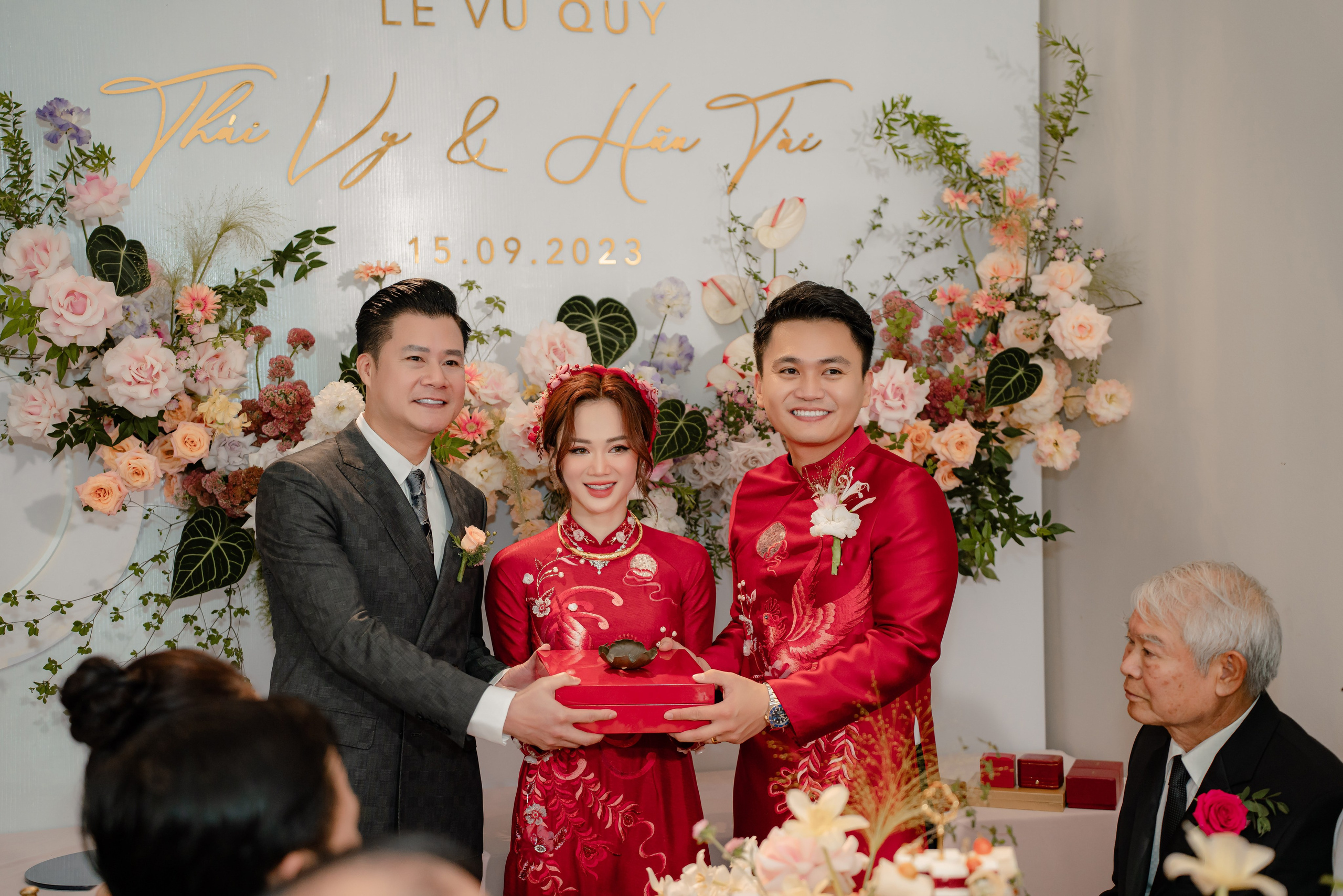 TAI & VY. WEDDING PHOTOGRAPHER IN VIETNAM