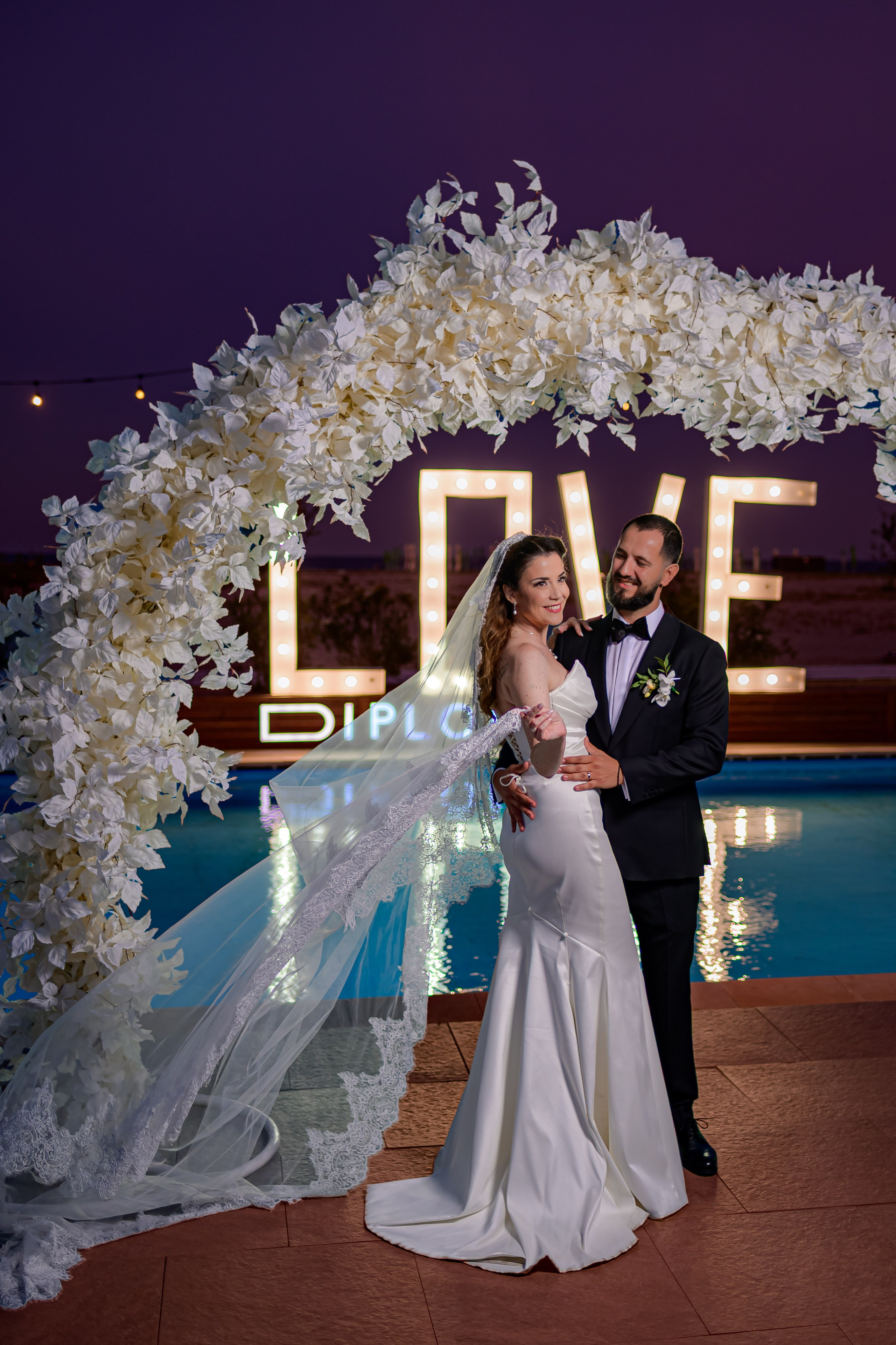 Alexandra & Andrei. Vladimir Constantinescu - Fotograf de nunta Constanta