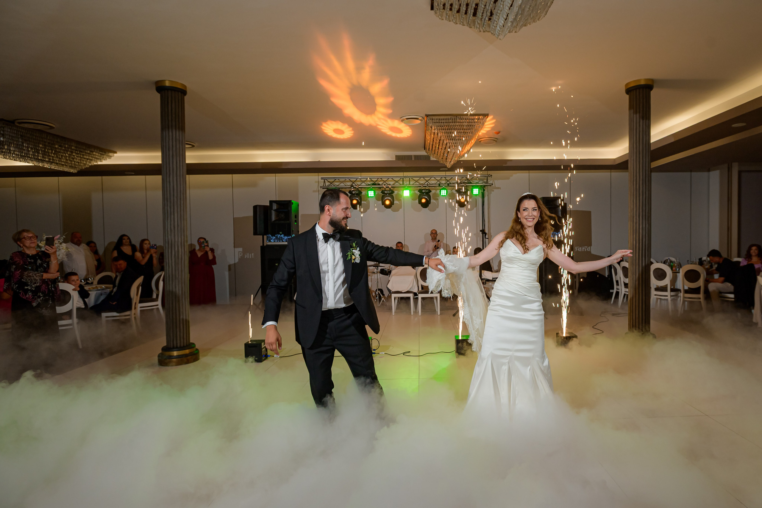 Alexandra & Andrei. Vladimir Constantinescu - Fotograf de nunta Constanta