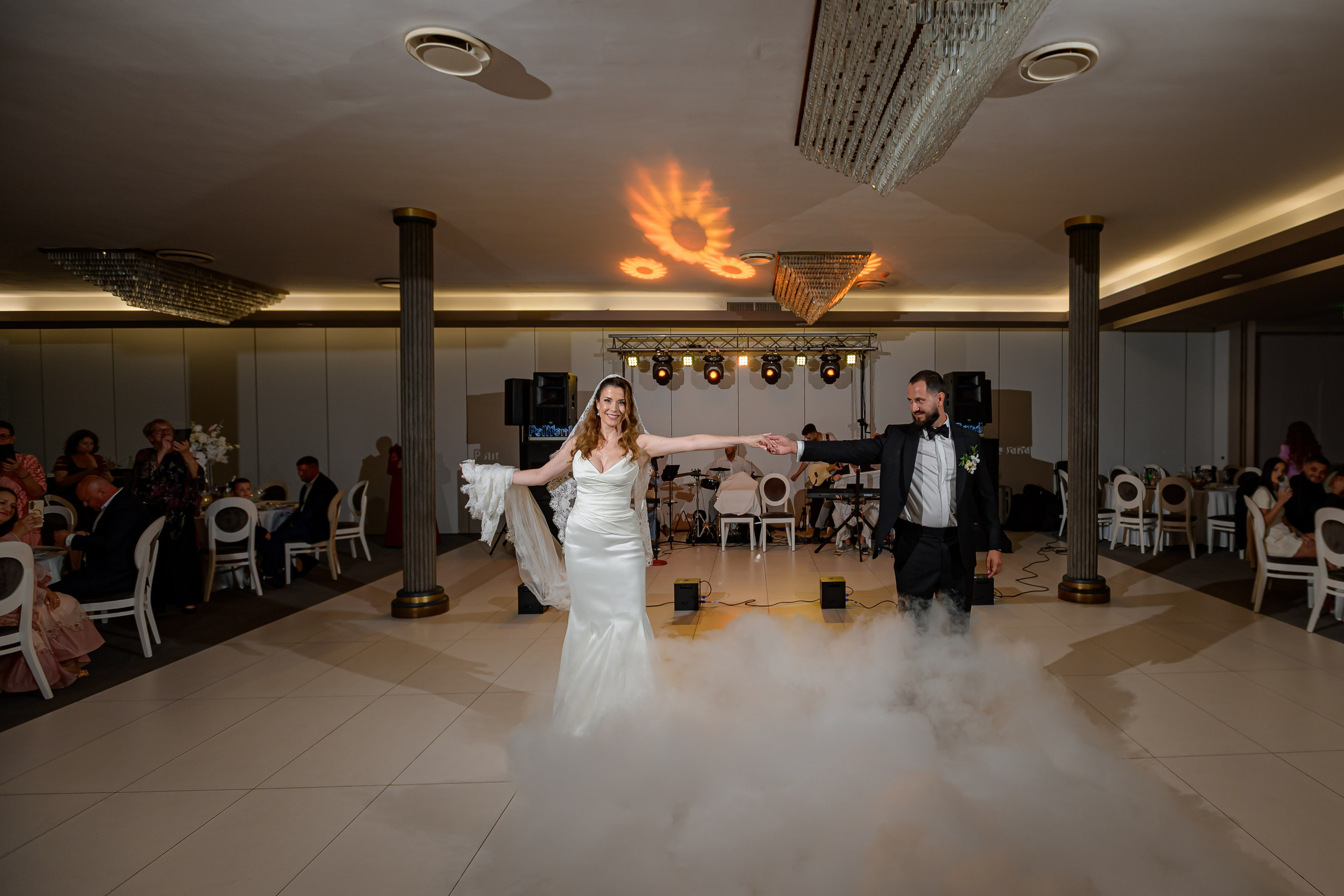 Alexandra & Andrei. Vladimir Constantinescu - Fotograf de nunta Constanta