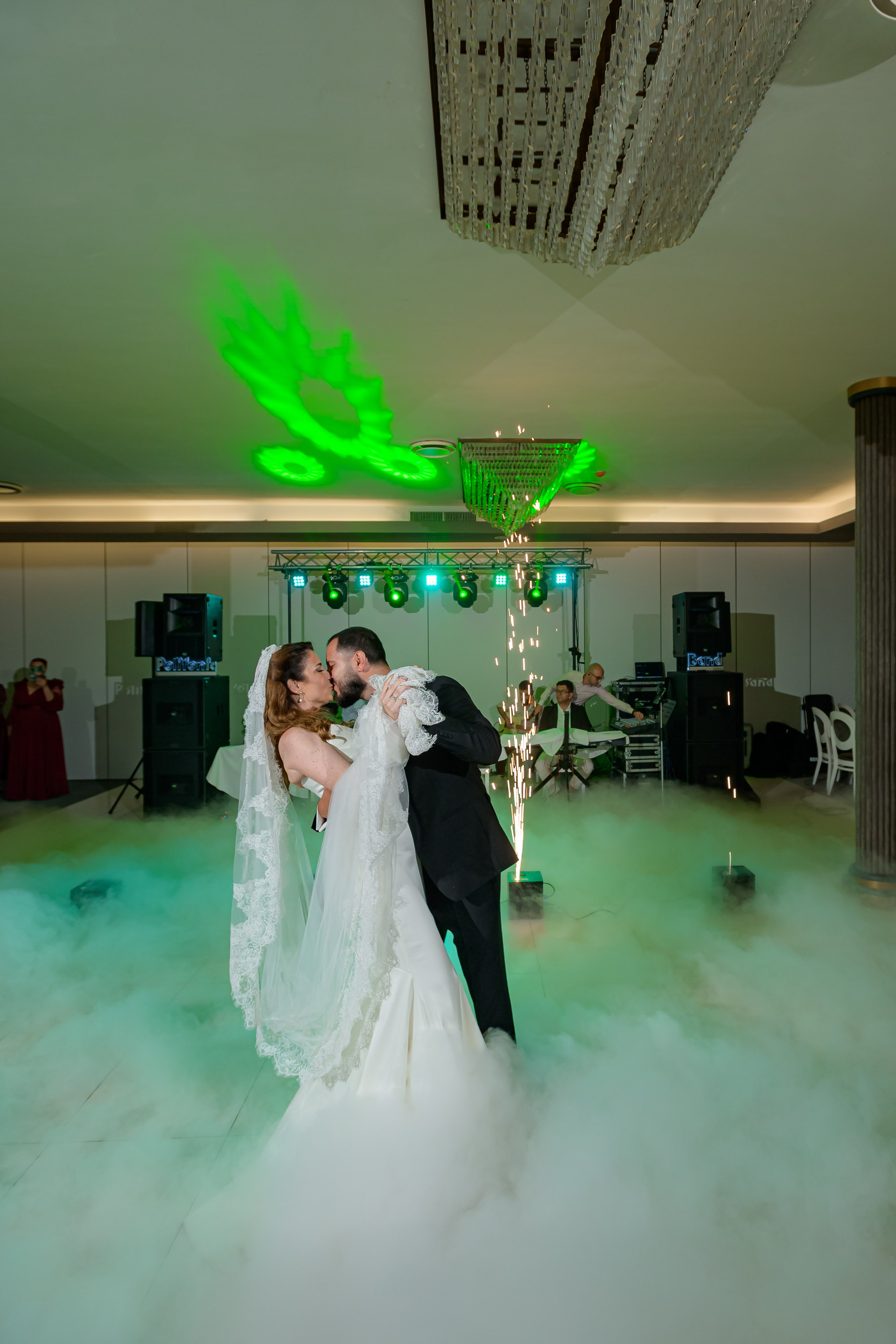 Alexandra & Andrei. Vladimir Constantinescu - Fotograf de nunta Constanta
