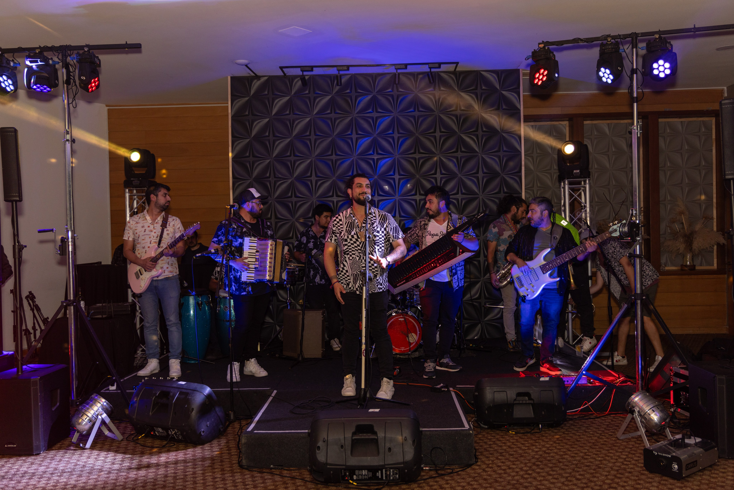 Silvia y Jorge. Dinka & Emilio - El arte de preservar lo que no se repite