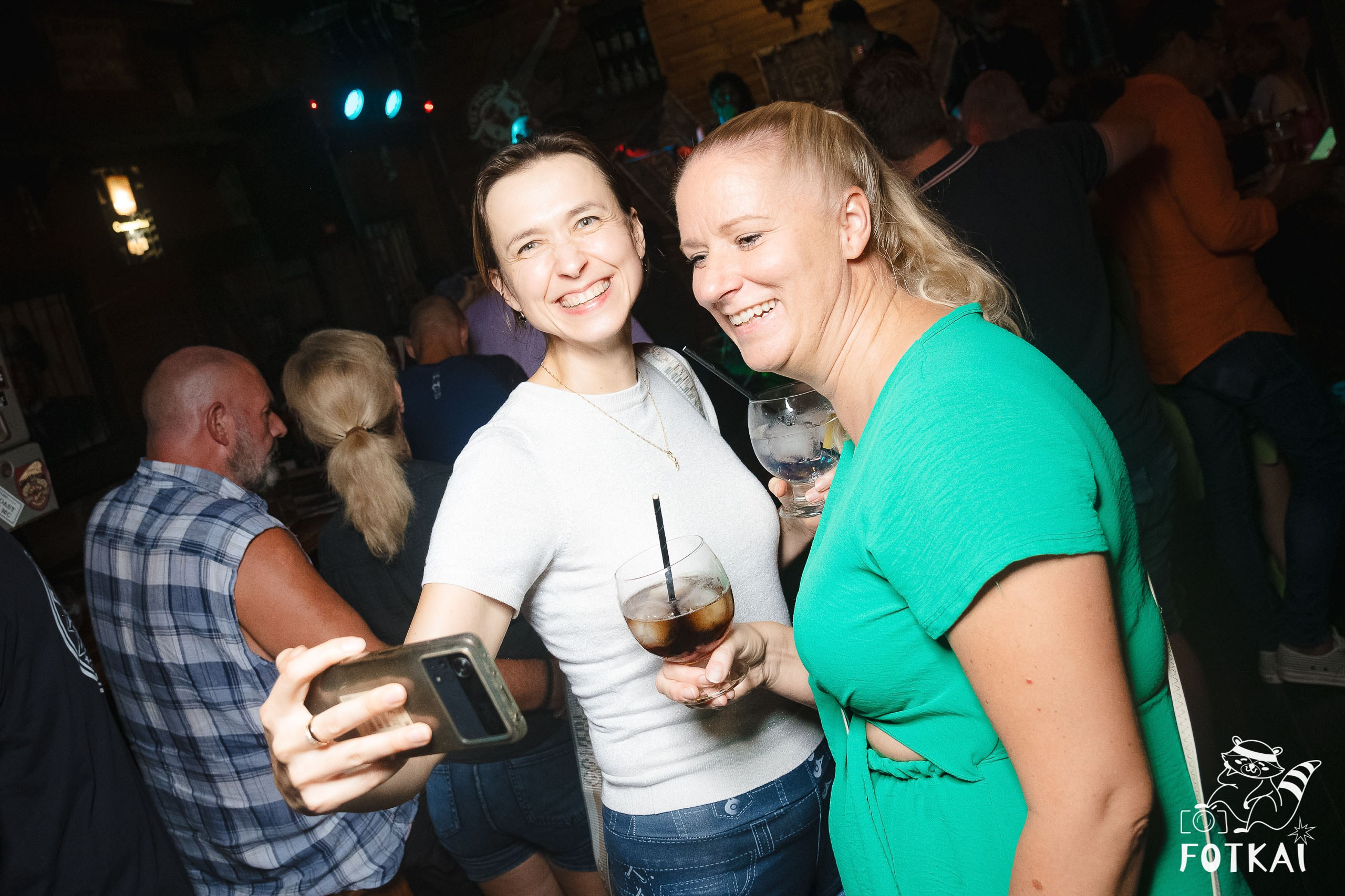 El Paso Rock Bar Torrevieja: Reportaje fotográfico 19.09.25 | FOTKAI