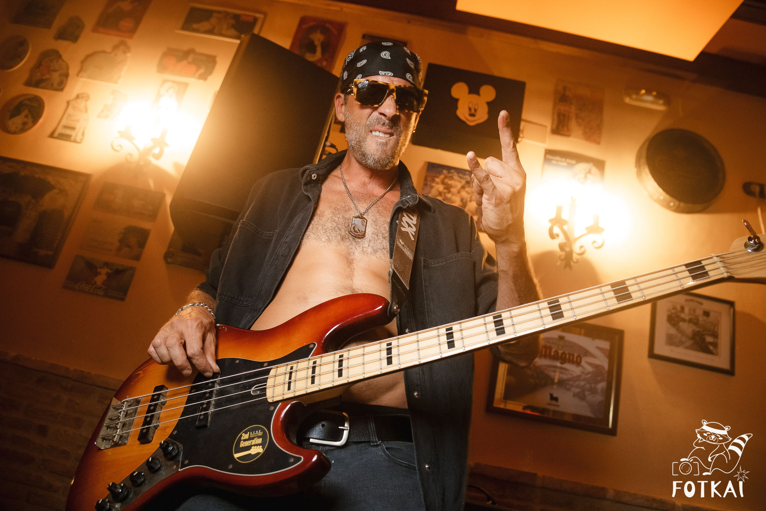 Stones of the Coast en Café Aljibe Rojales: Reportaje fotográfico 30.08.25 | FOTKAI