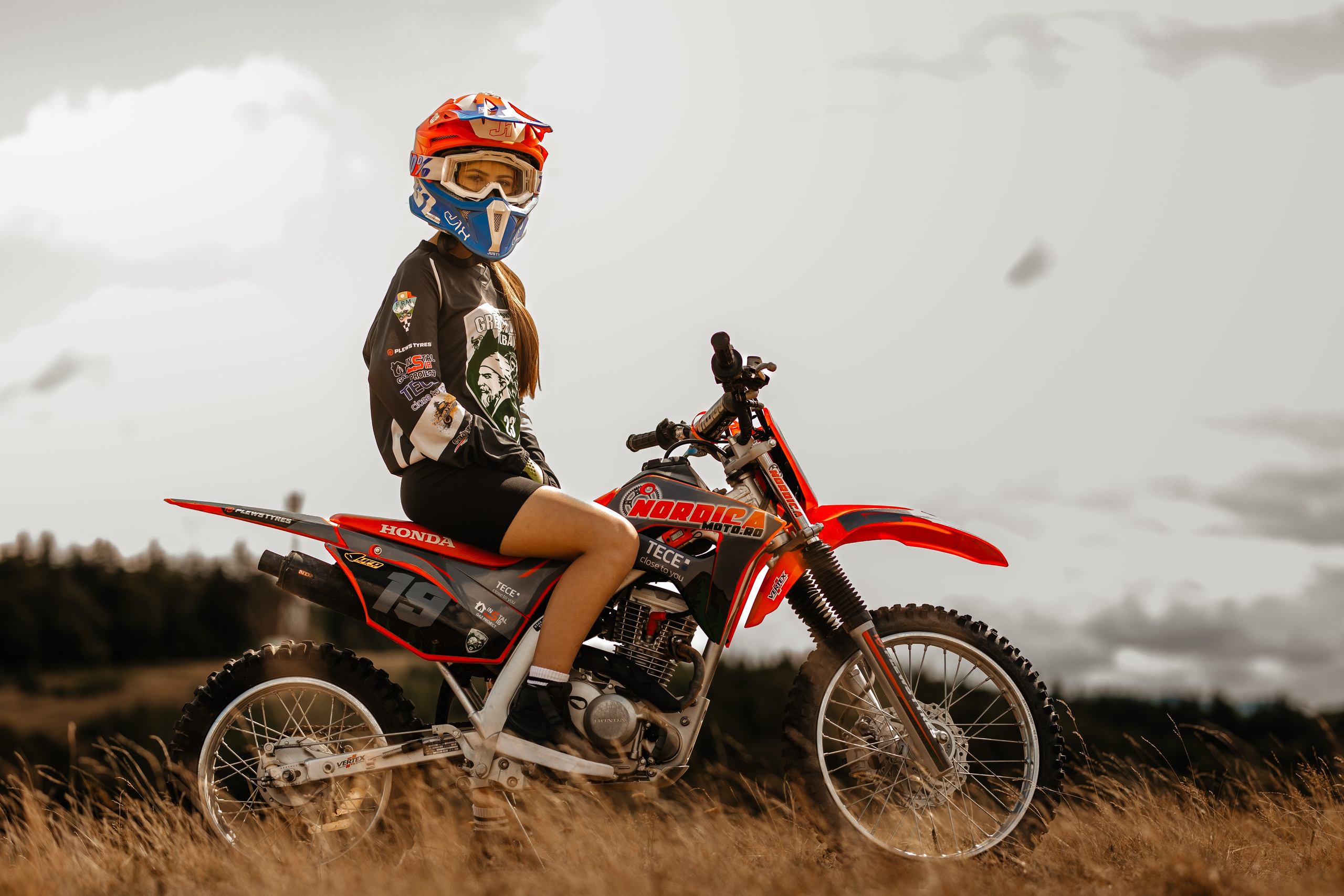 Fetele Enduro. Ionut Brehuescu — Fotograf