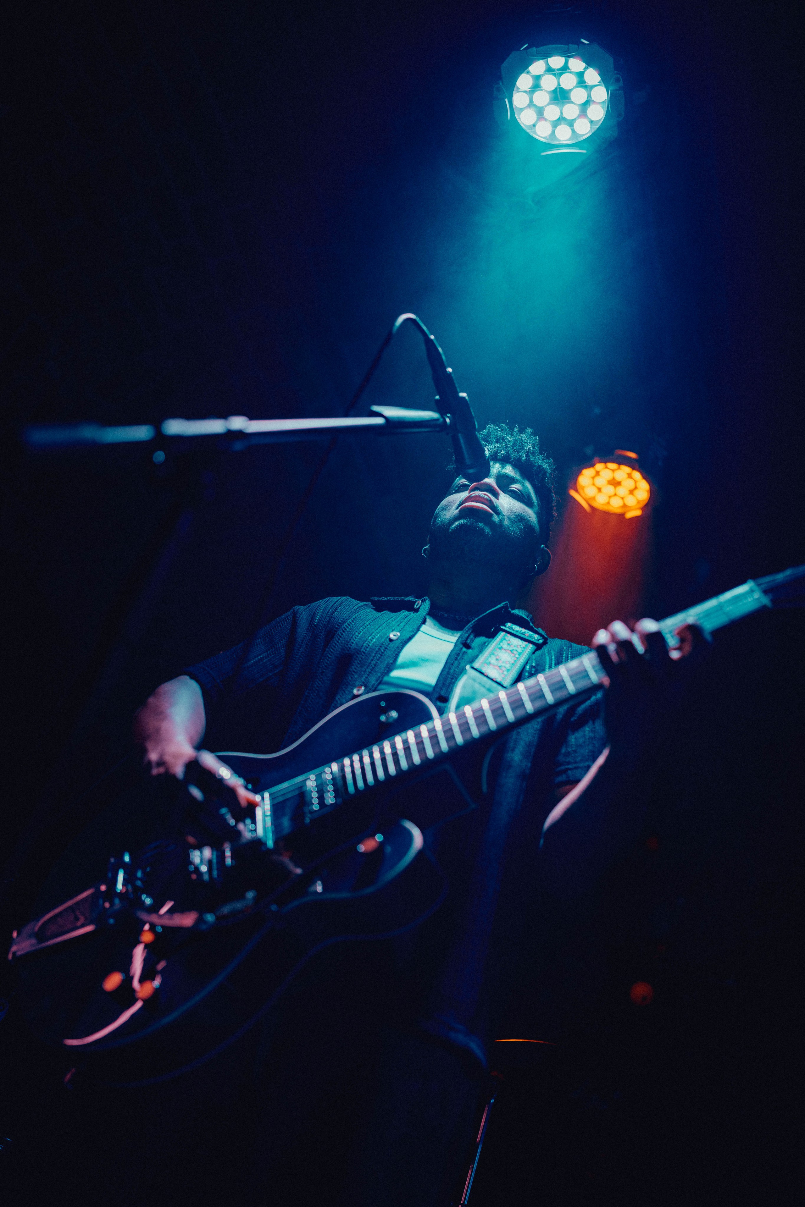 MoonShot. Concert and portrait photographer in Prague