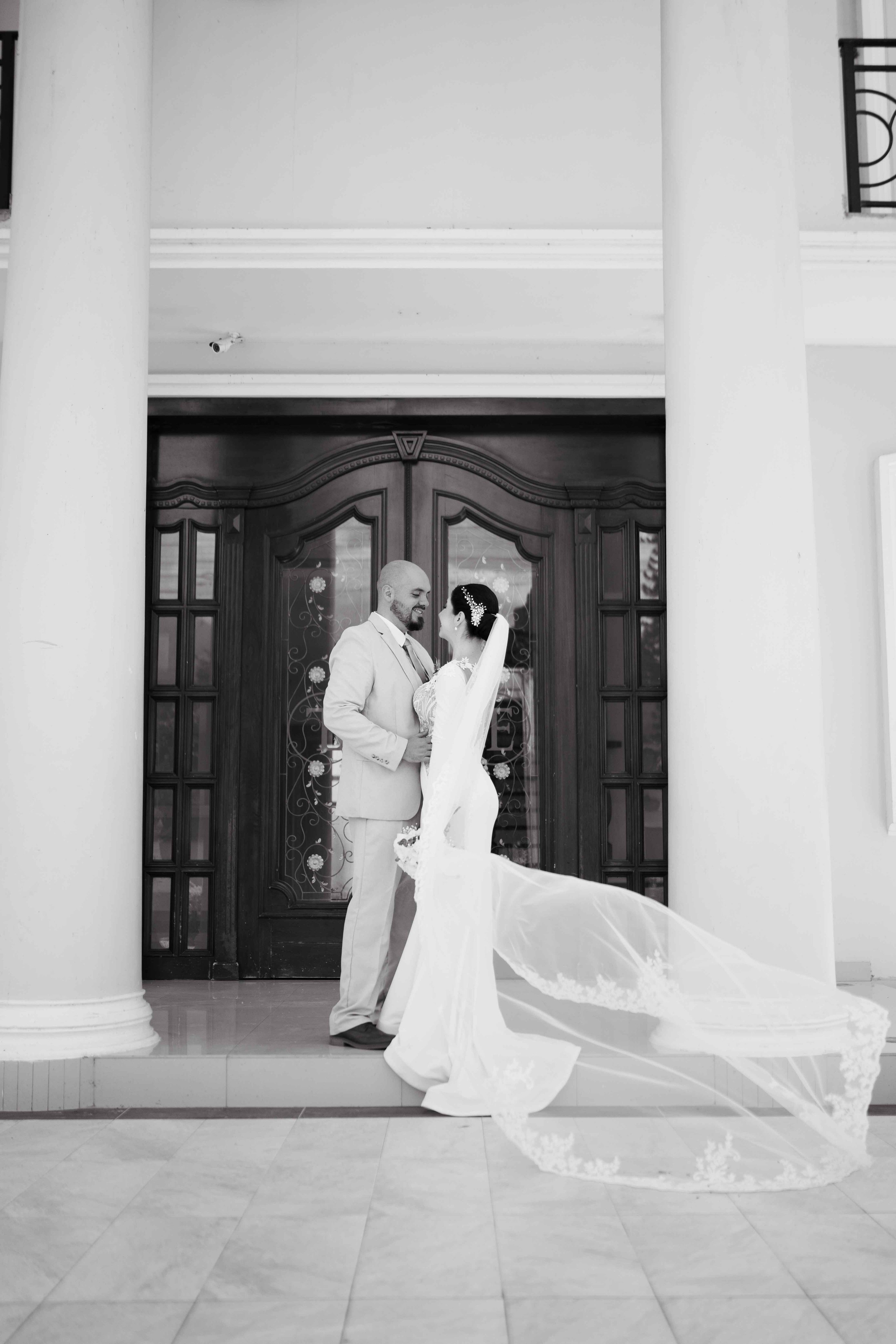 Karina y Daniel. Fotógrafo de bodas en Loja Ecuador | Piero Alvarez PH