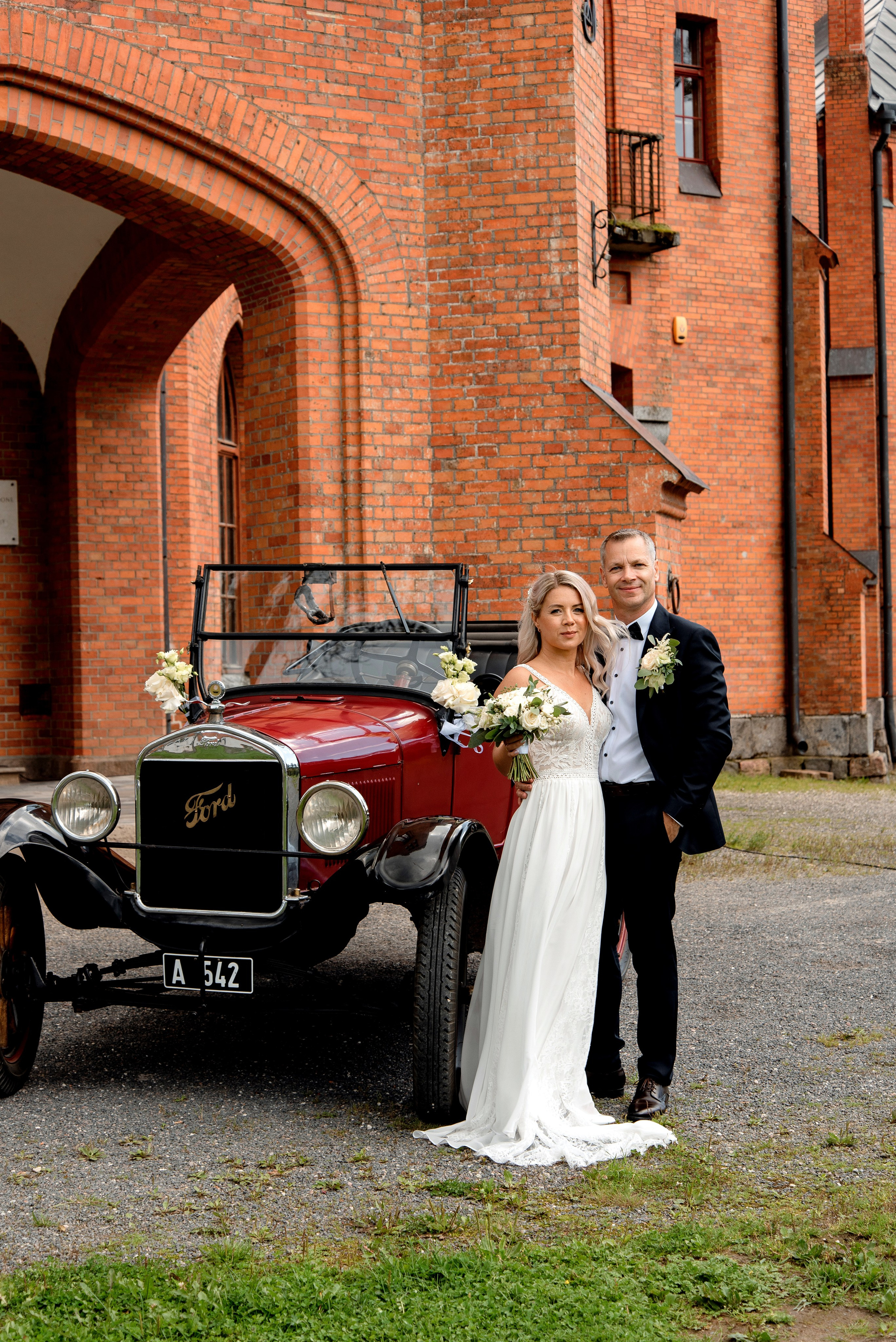 WEDDING SANGASTE. Www.jelenavelpler.com