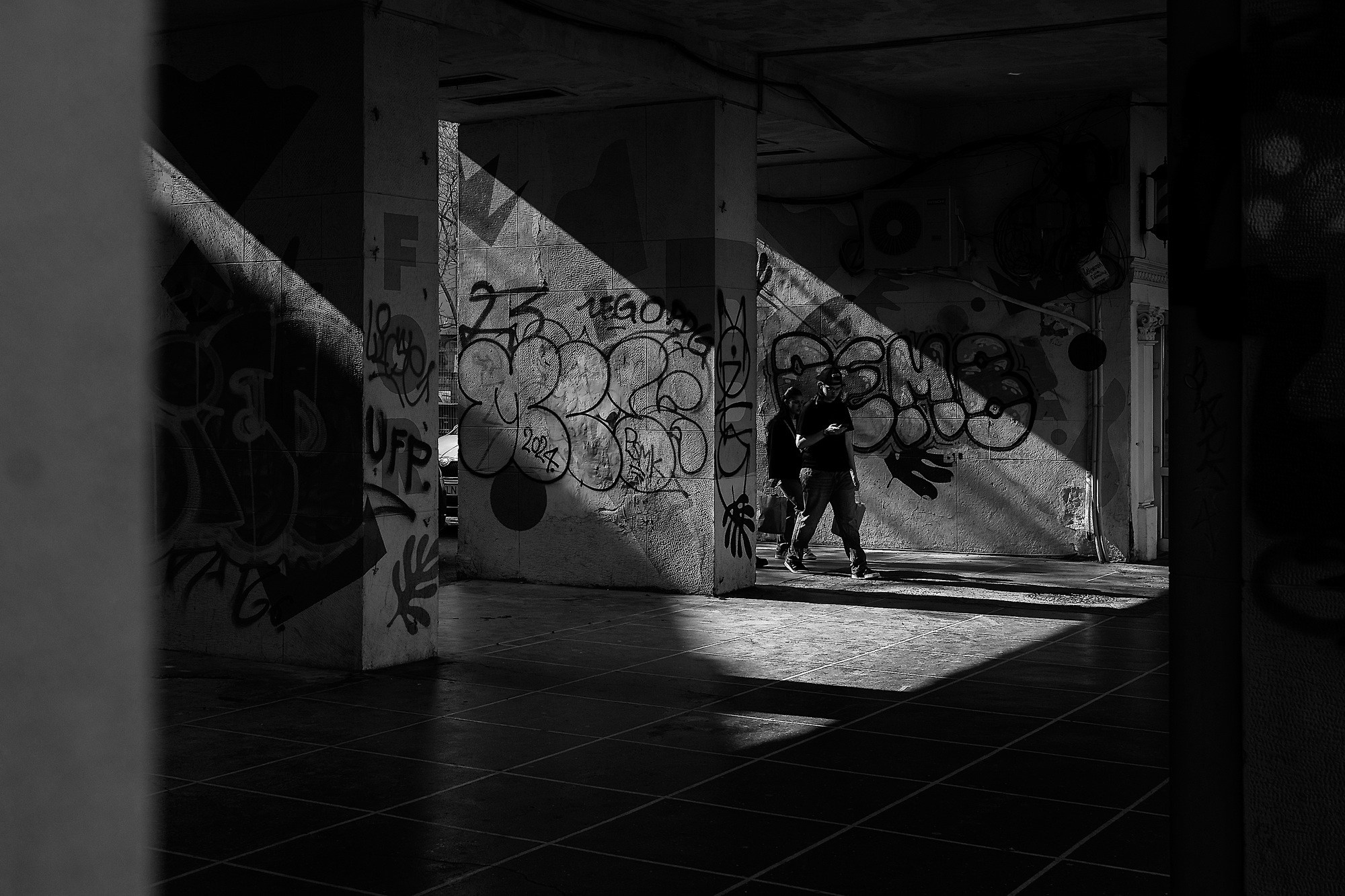 Monochrome. A Creative Insight | Catalin Nastase