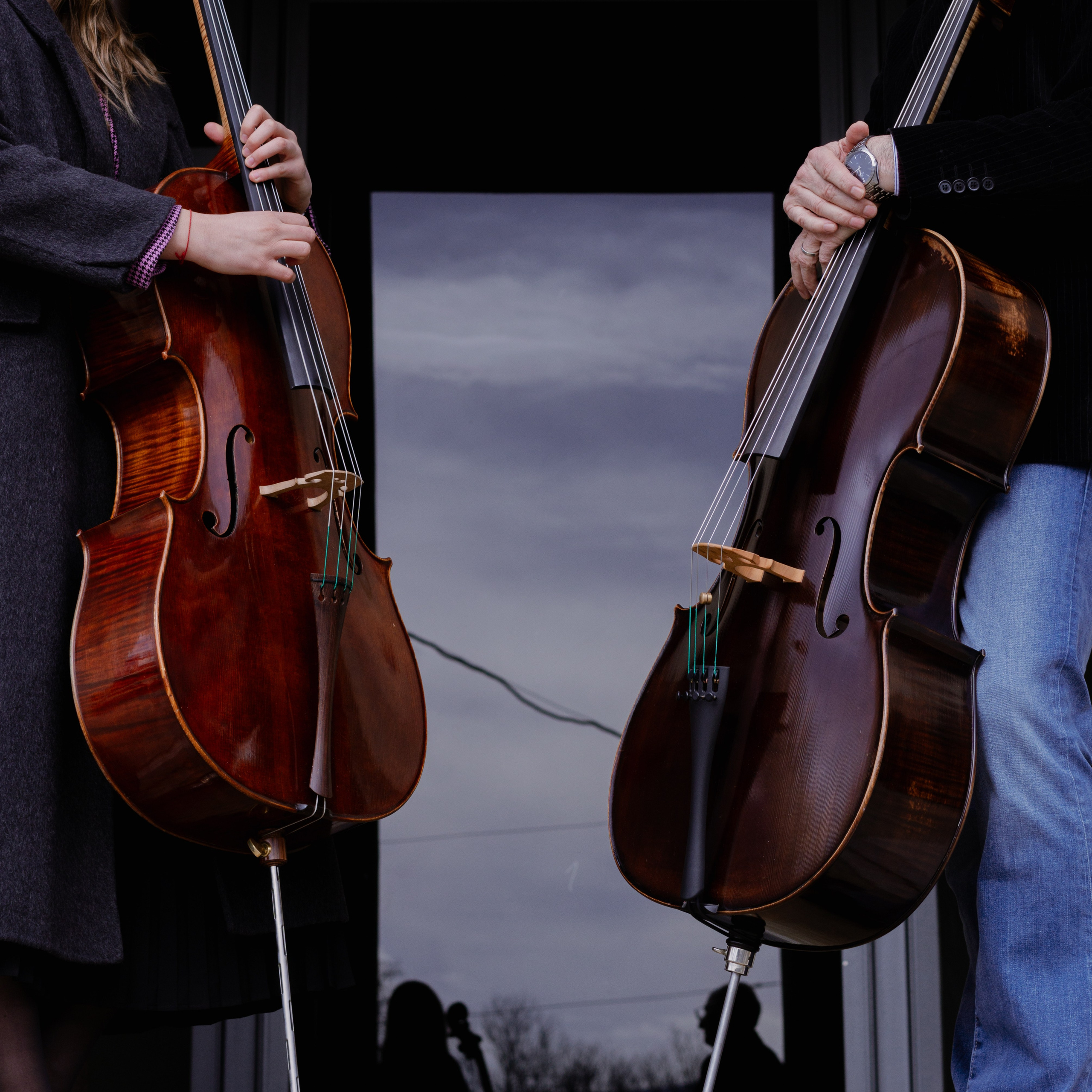 Portraits artistiques de violoncellistes à Genève | Raymond et Victoria | Eugenia Andres. Photographe à Genève - Eugenia Andres