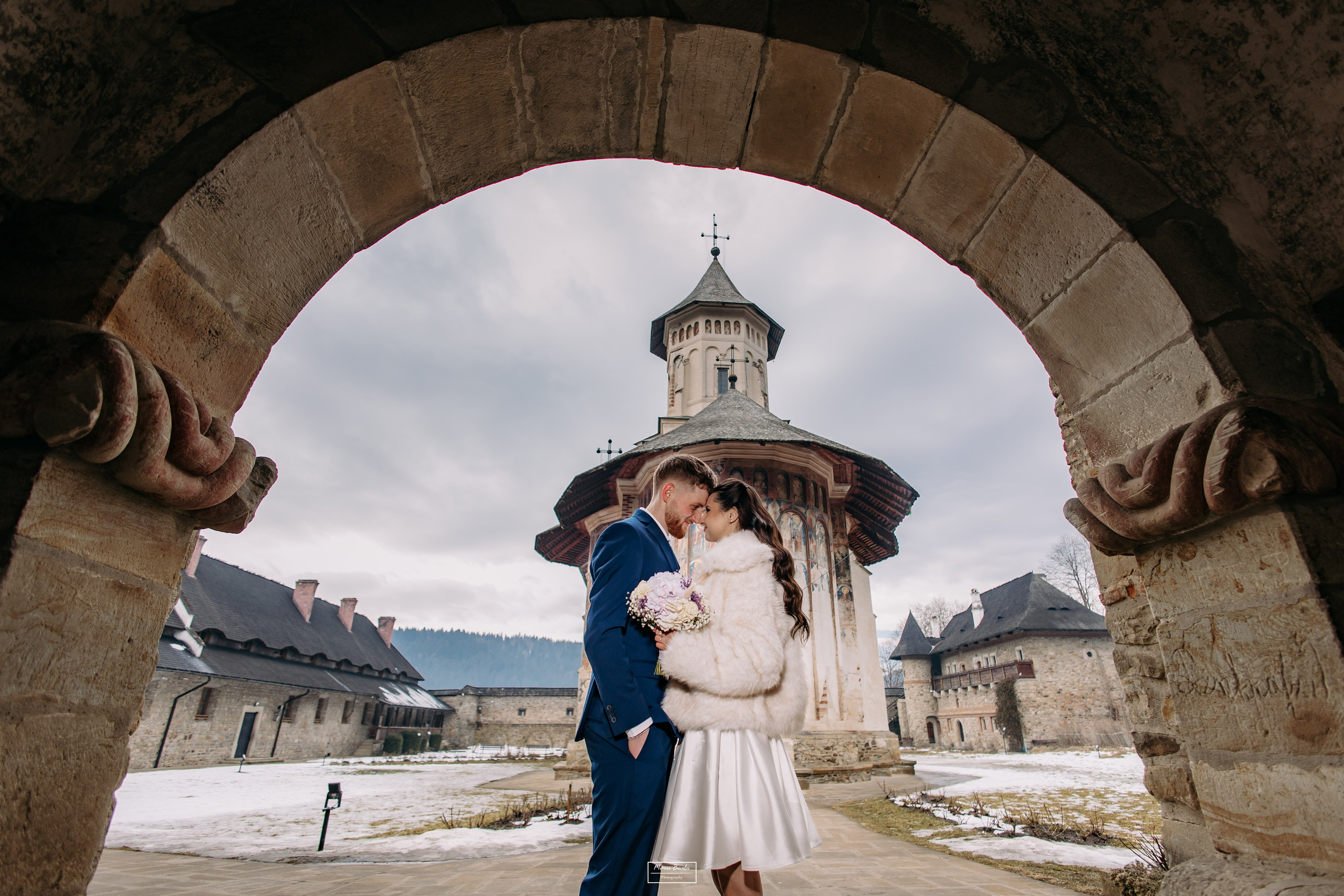 Daniaela & Constantin. Acasa