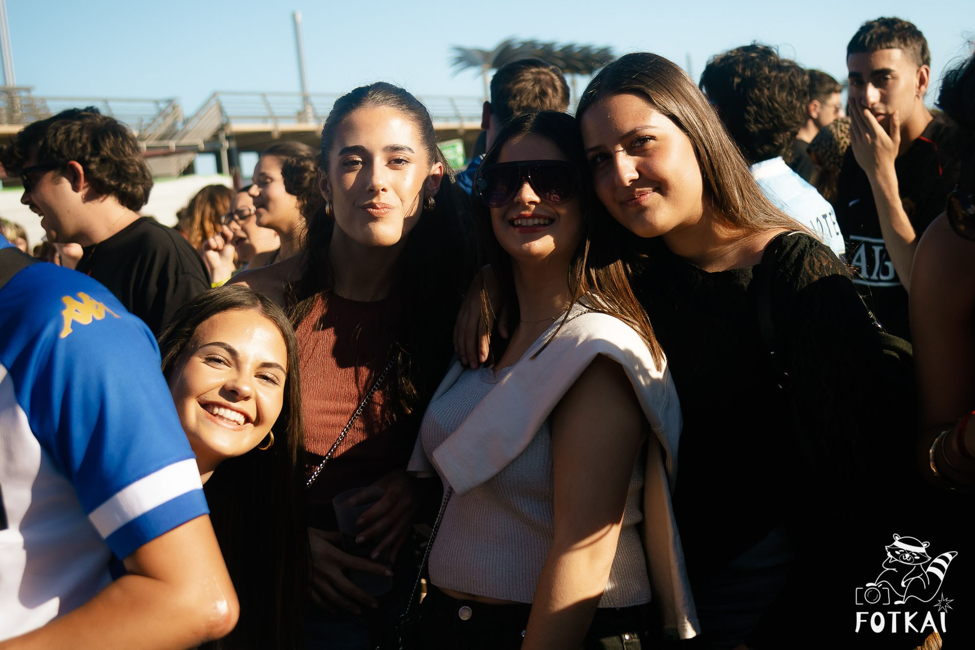 Fotos Costa Sonora 2026 Alicante Día 2 — busca tu foto y encuentra amigos del festival | FOTKAI