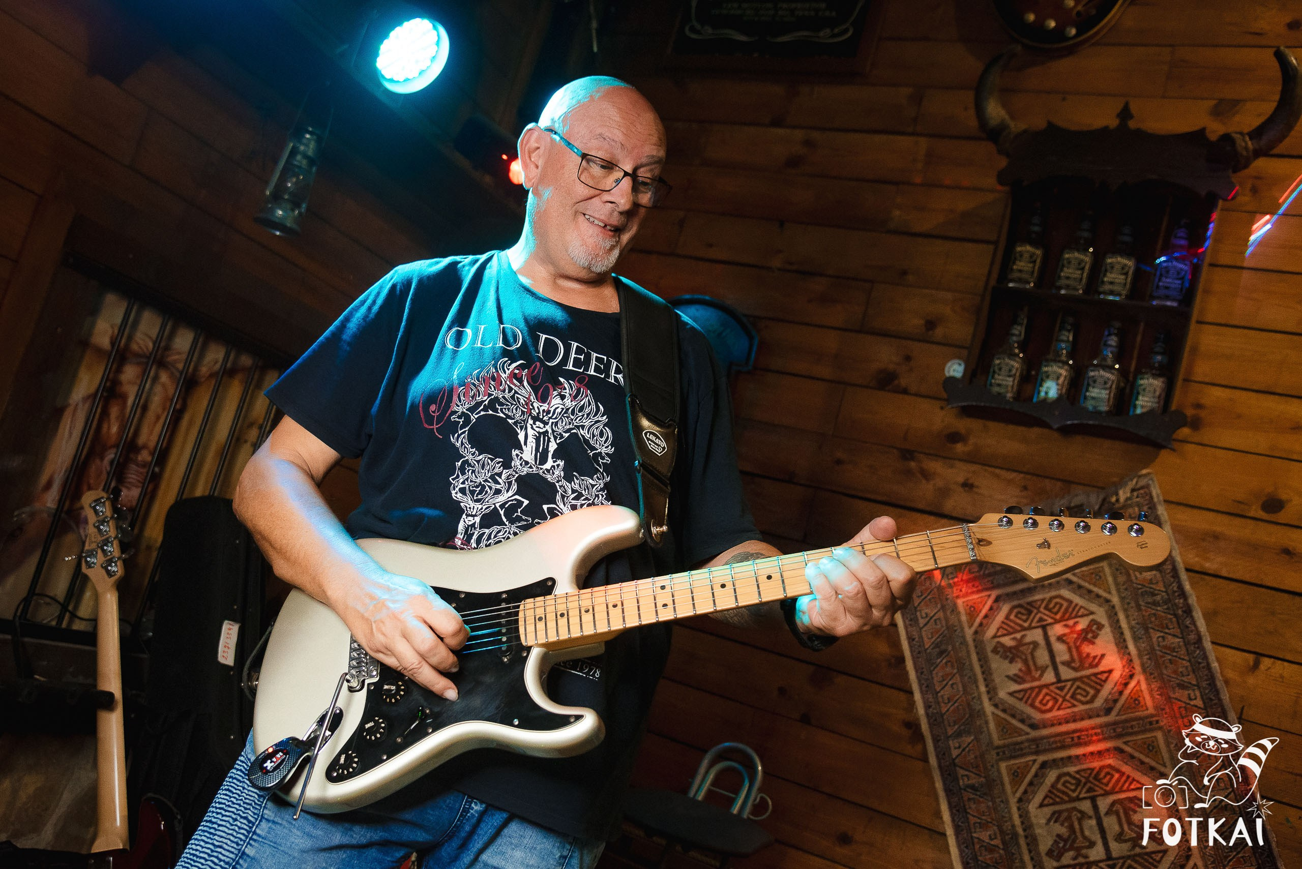 El Paso Rock Bar Torrevieja: Reportaje fotográfico 01.08.25 | FOTKAI