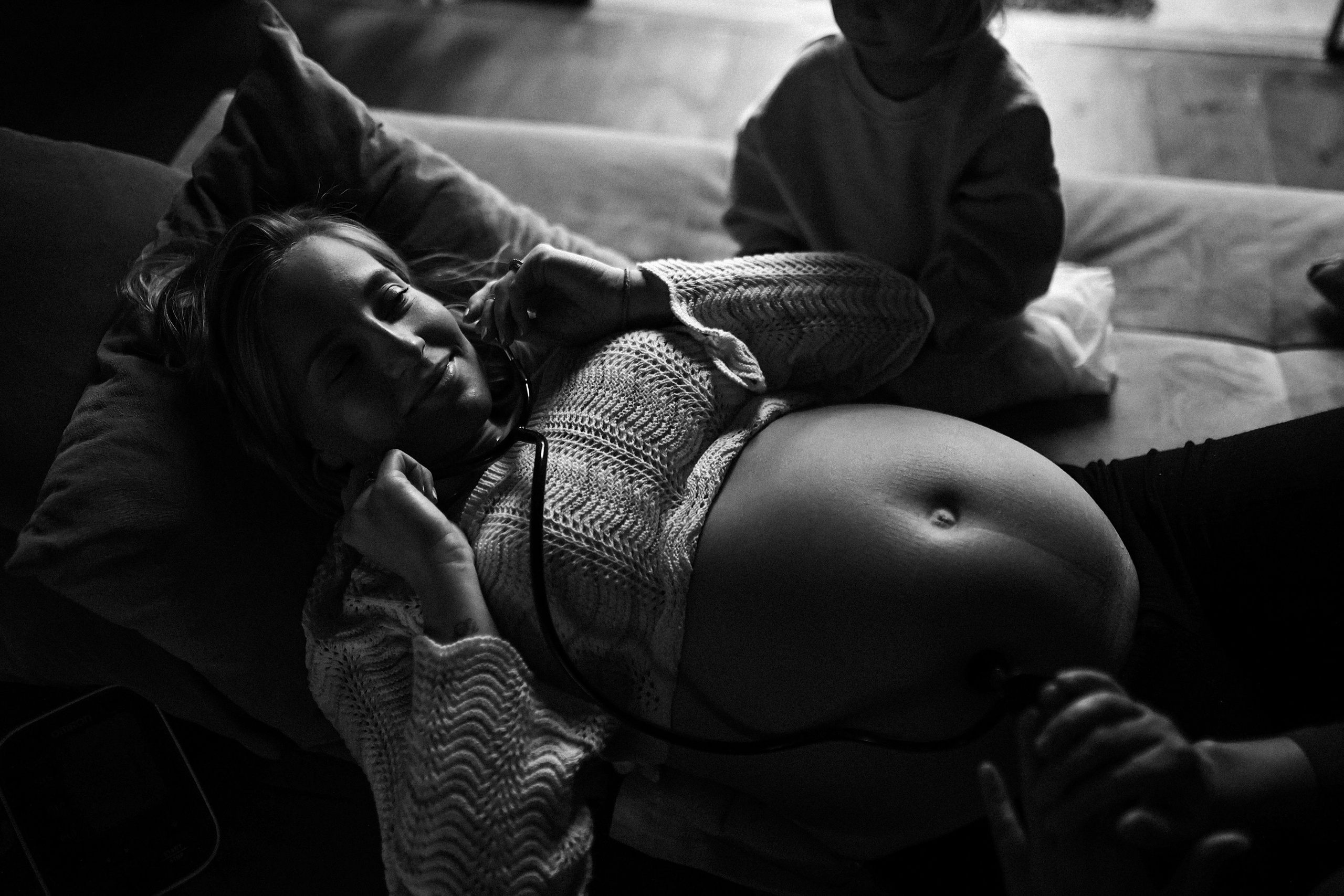 A espera da Iris parte 1. Fotografa documental de familia e nascimento em Florianópolis SC Daria Ermolaev