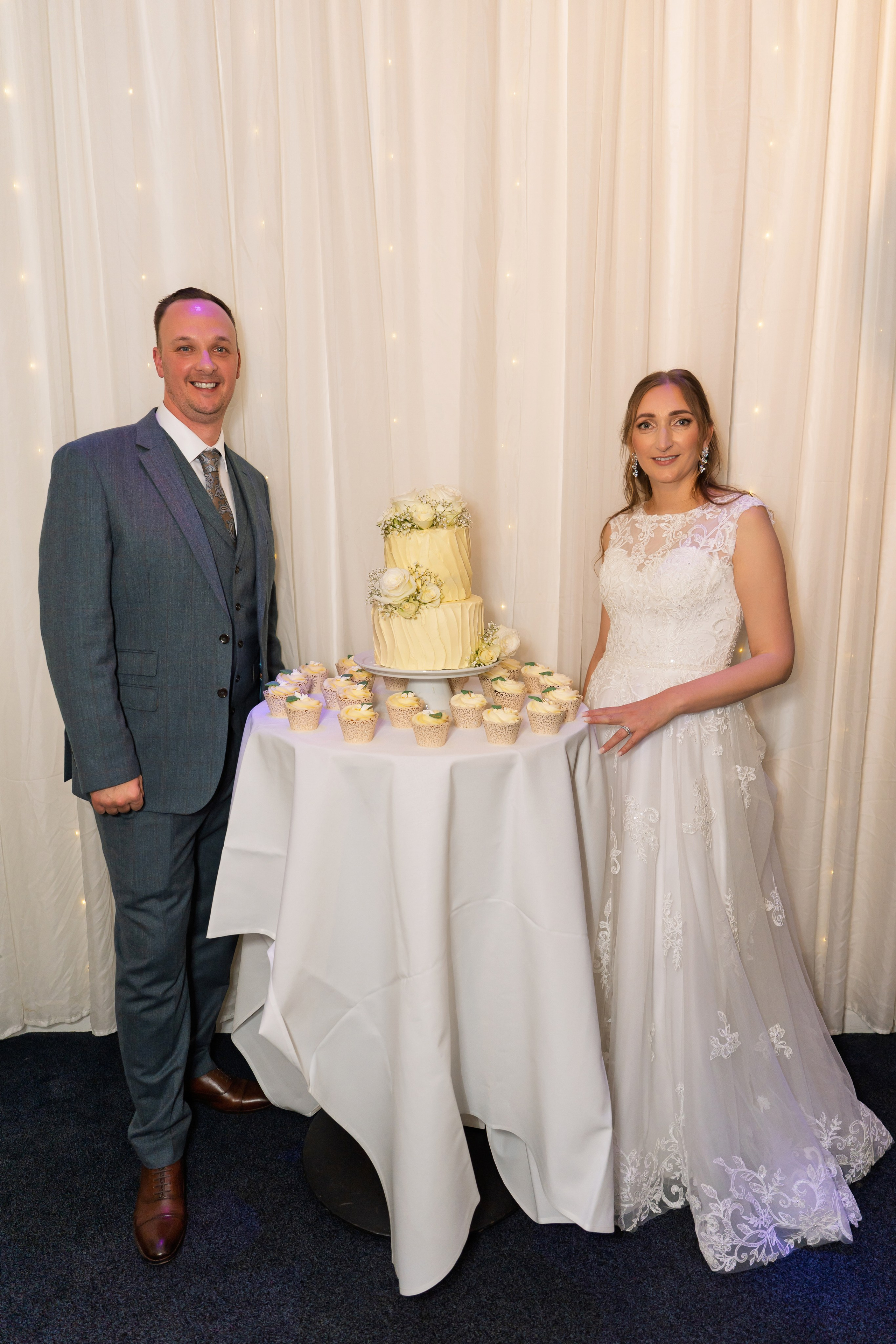 Book a wedding photographer and videographer in London. Wedding photographer in United Kingdom