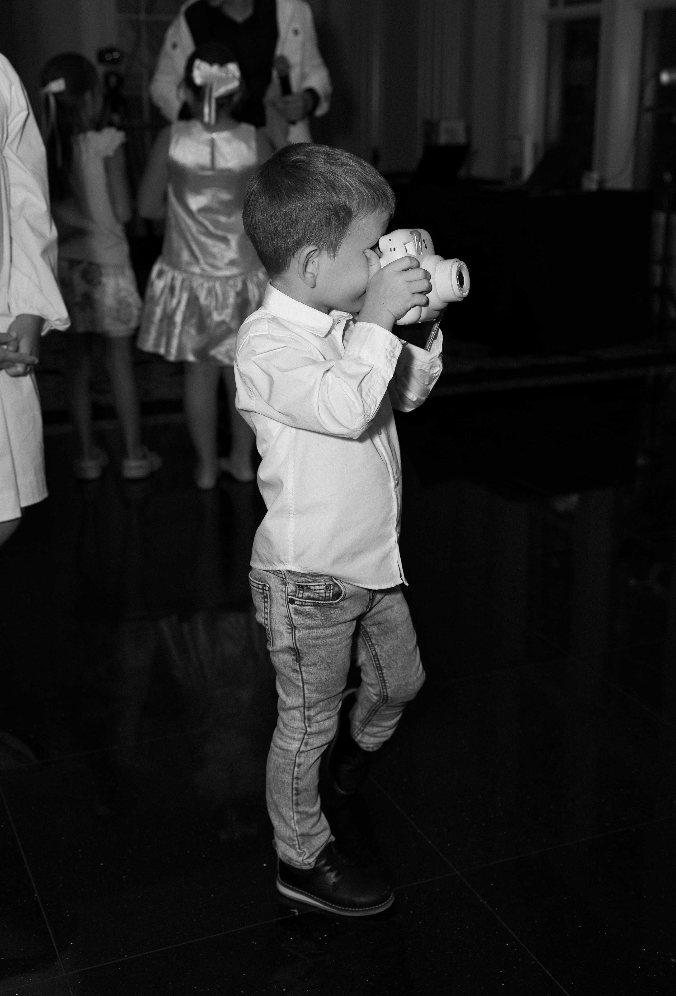 Vitalii and Diana. Massachusetts. Photographer Anastasia Nagibina