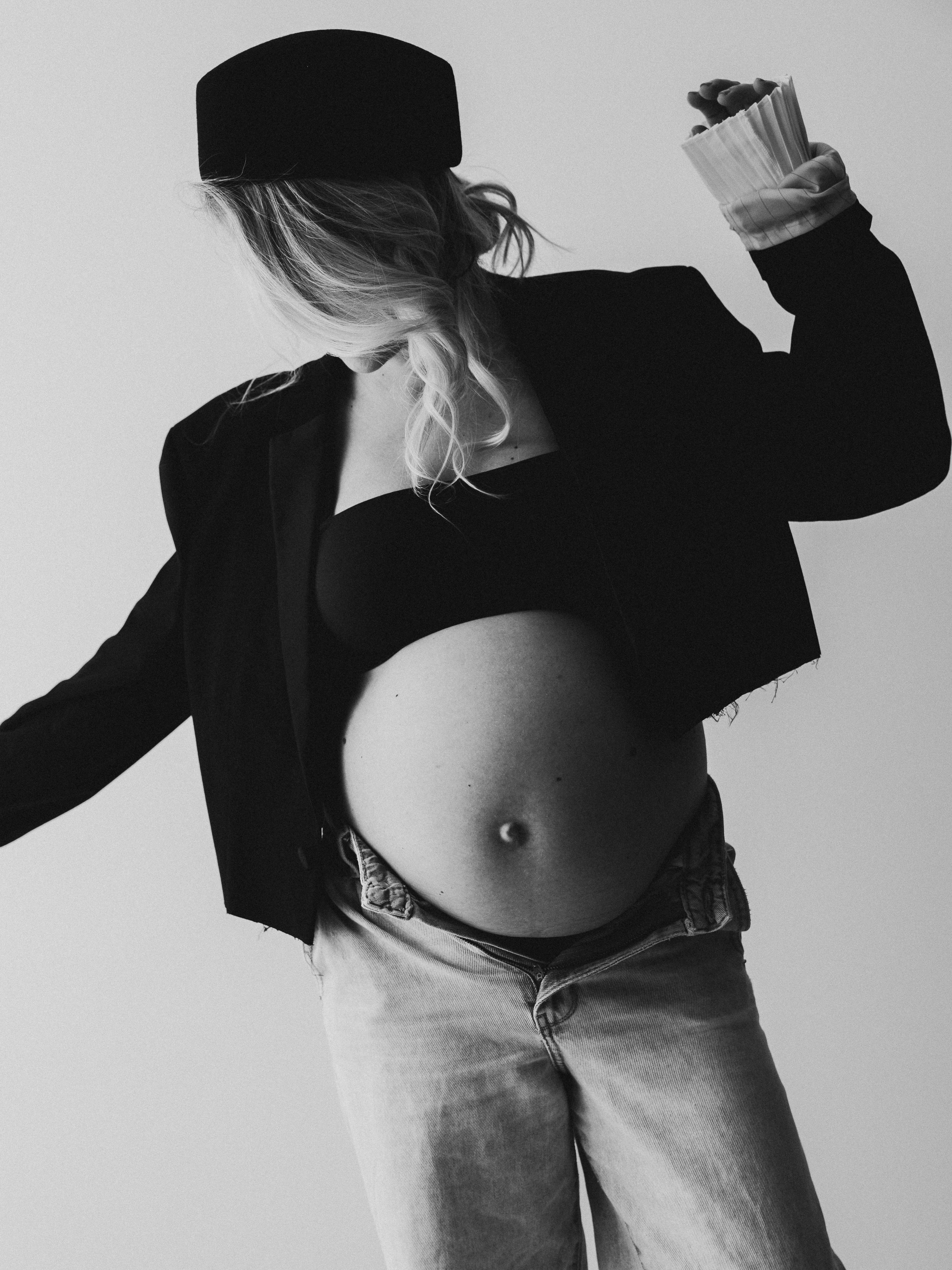 Denni. Евгения Найденова – брандов и портретен фотограф | България, Европа