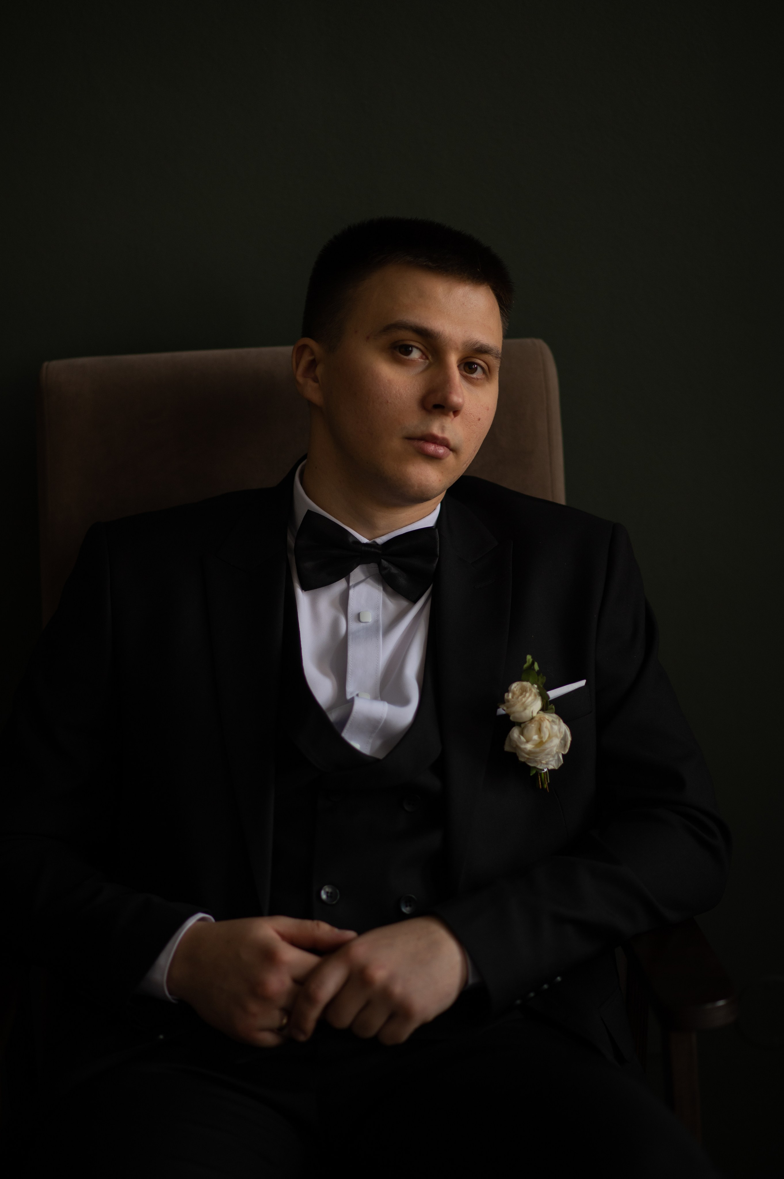 Smile. Wedding and commercial photographer