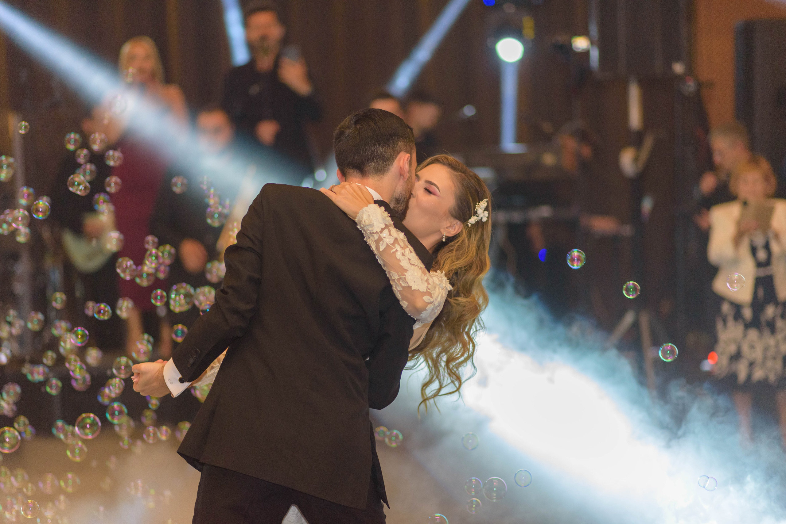 Bianca &Costin. Wedding photographer from Bucharest Eugen Elisei