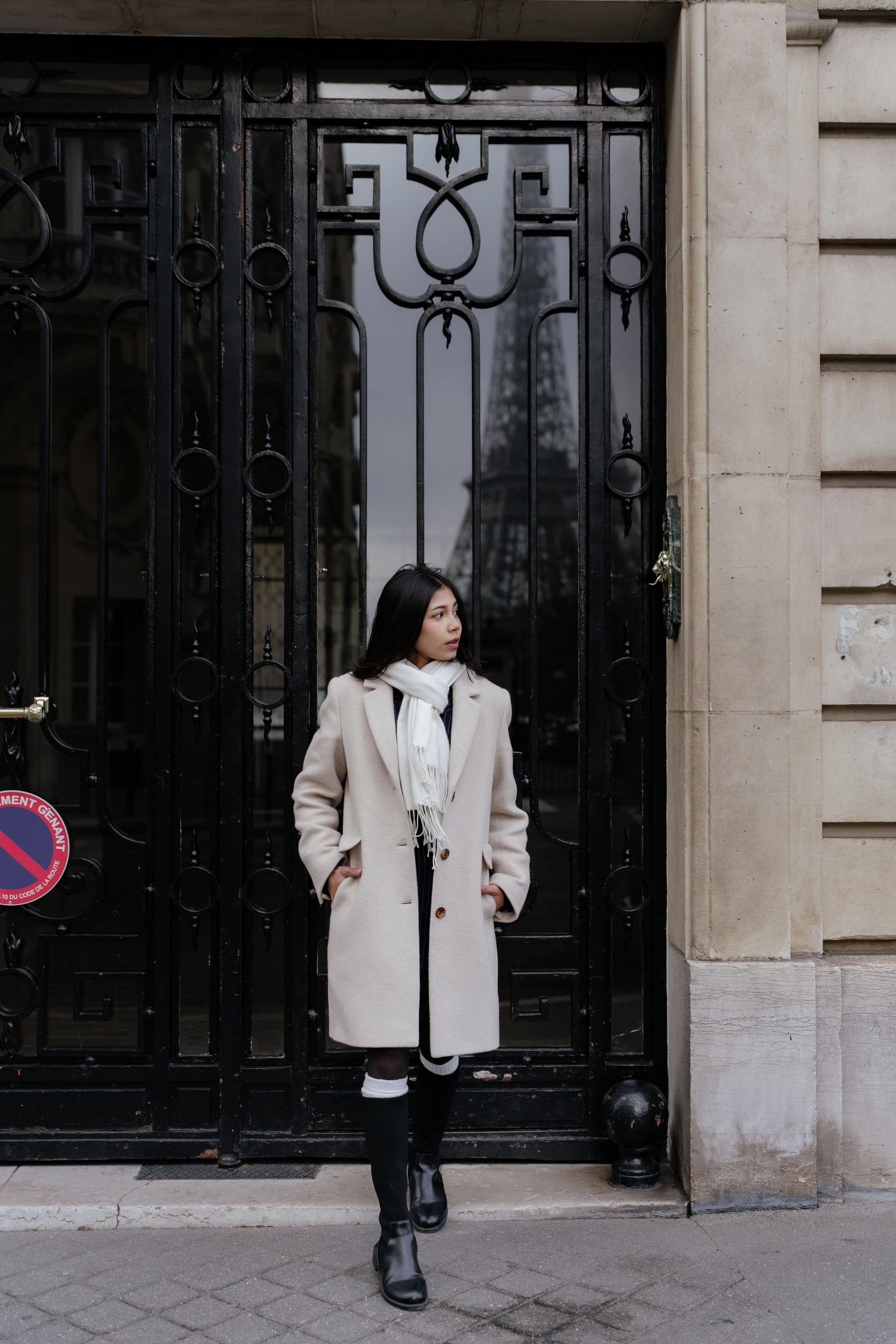 Solo Portrait Session: Louvre & Eiffel Tower. Paris Photographer & Videographer