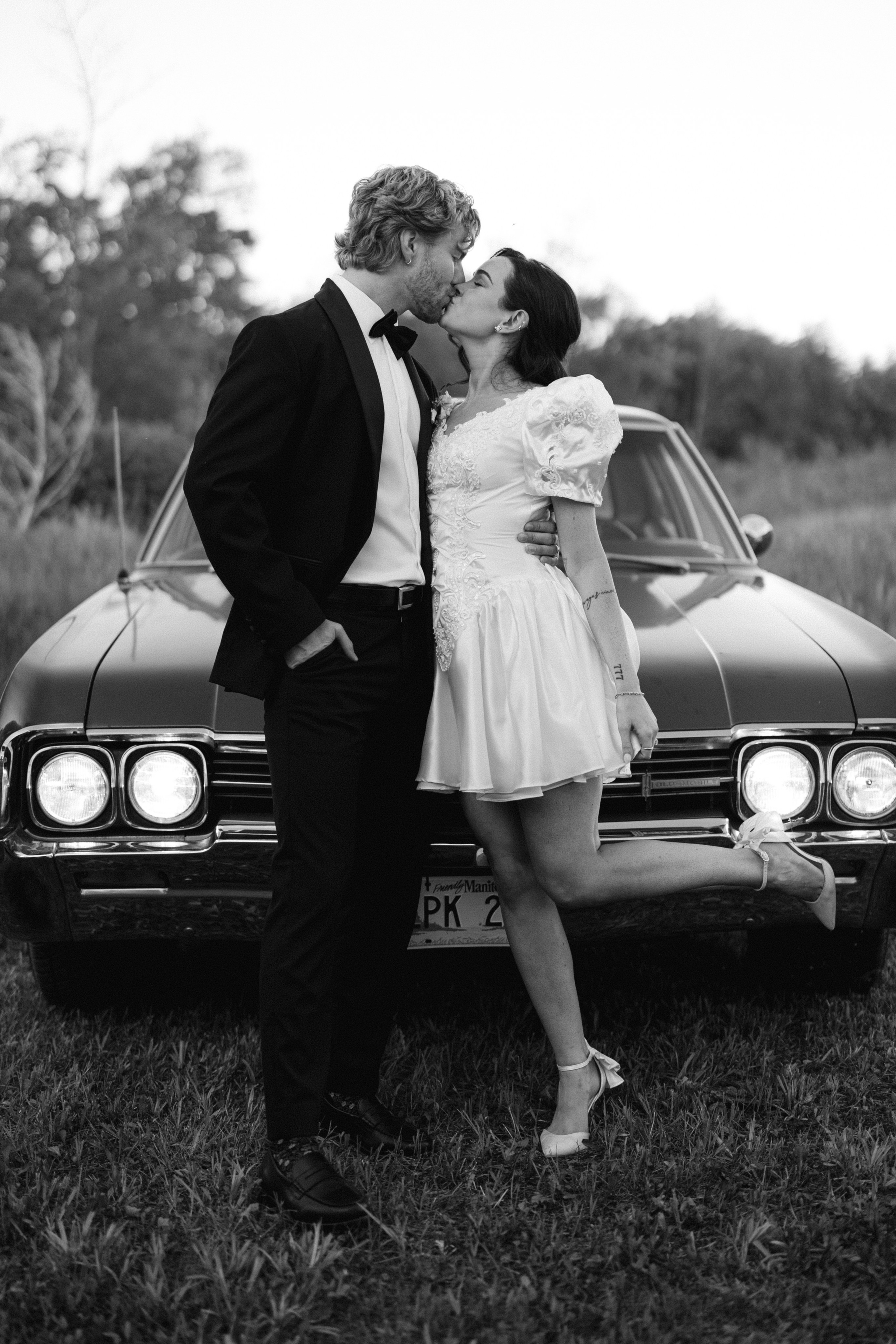 Erin & Caelan. Wedding Photographer in Winnipeg — Cinematic & Timeless by Vitiuk Photography