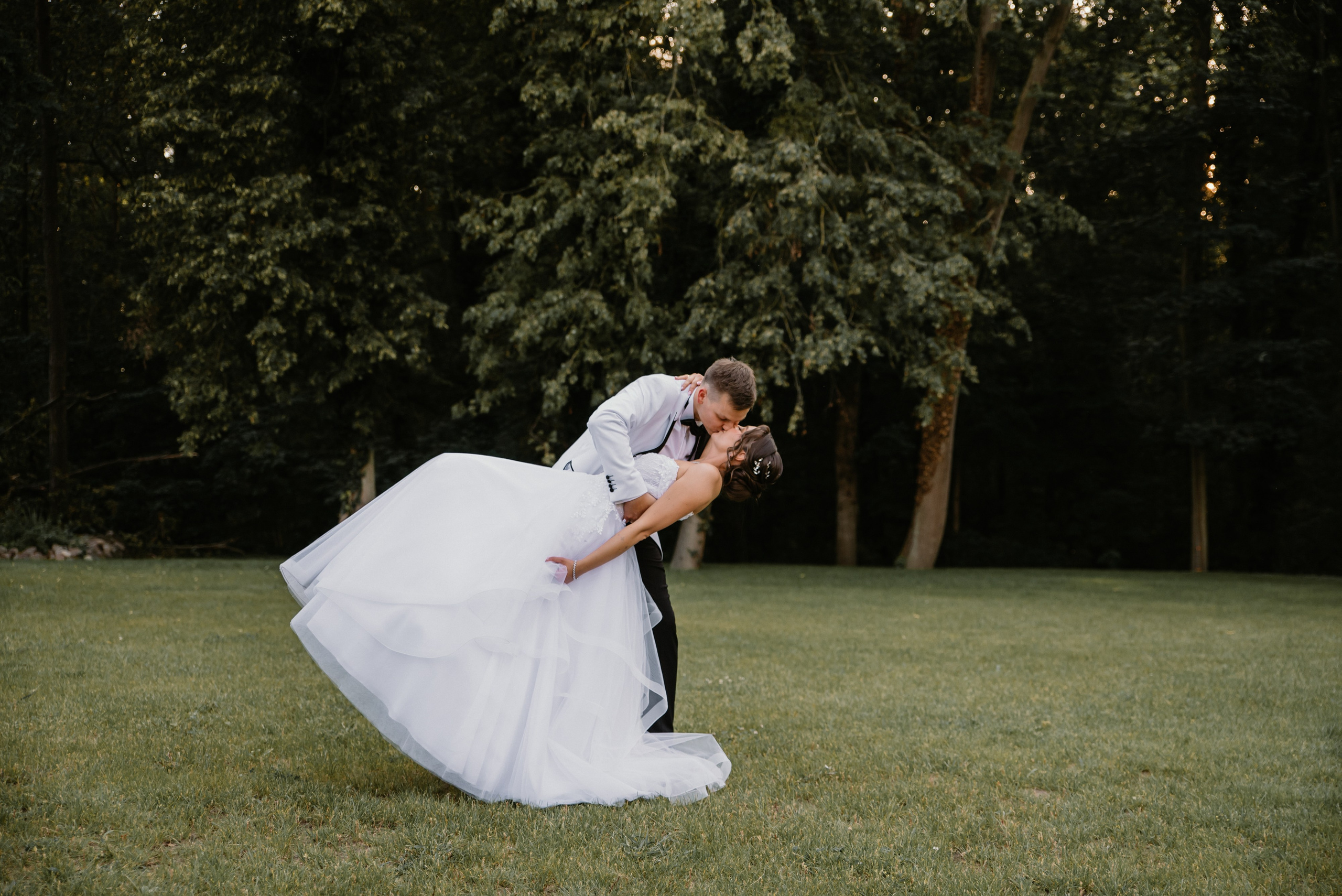 Aleksandra & Patryk. Eugene Save – Fotograf Ślubny i Rodzinny | Warszawa i Cała Polska