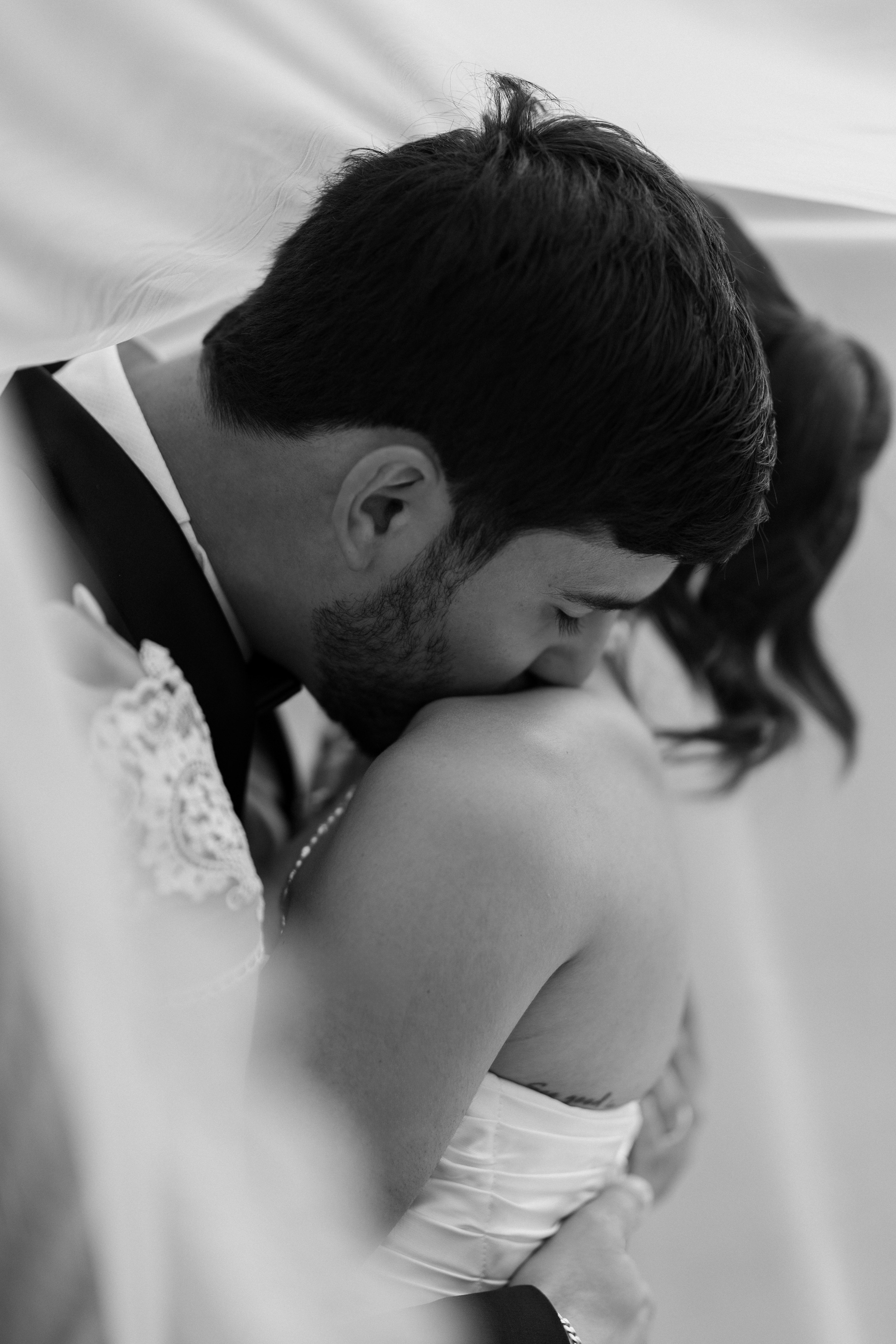 Arman and Lilit Wedding. Recnac | Wedding Photographer Yerevan