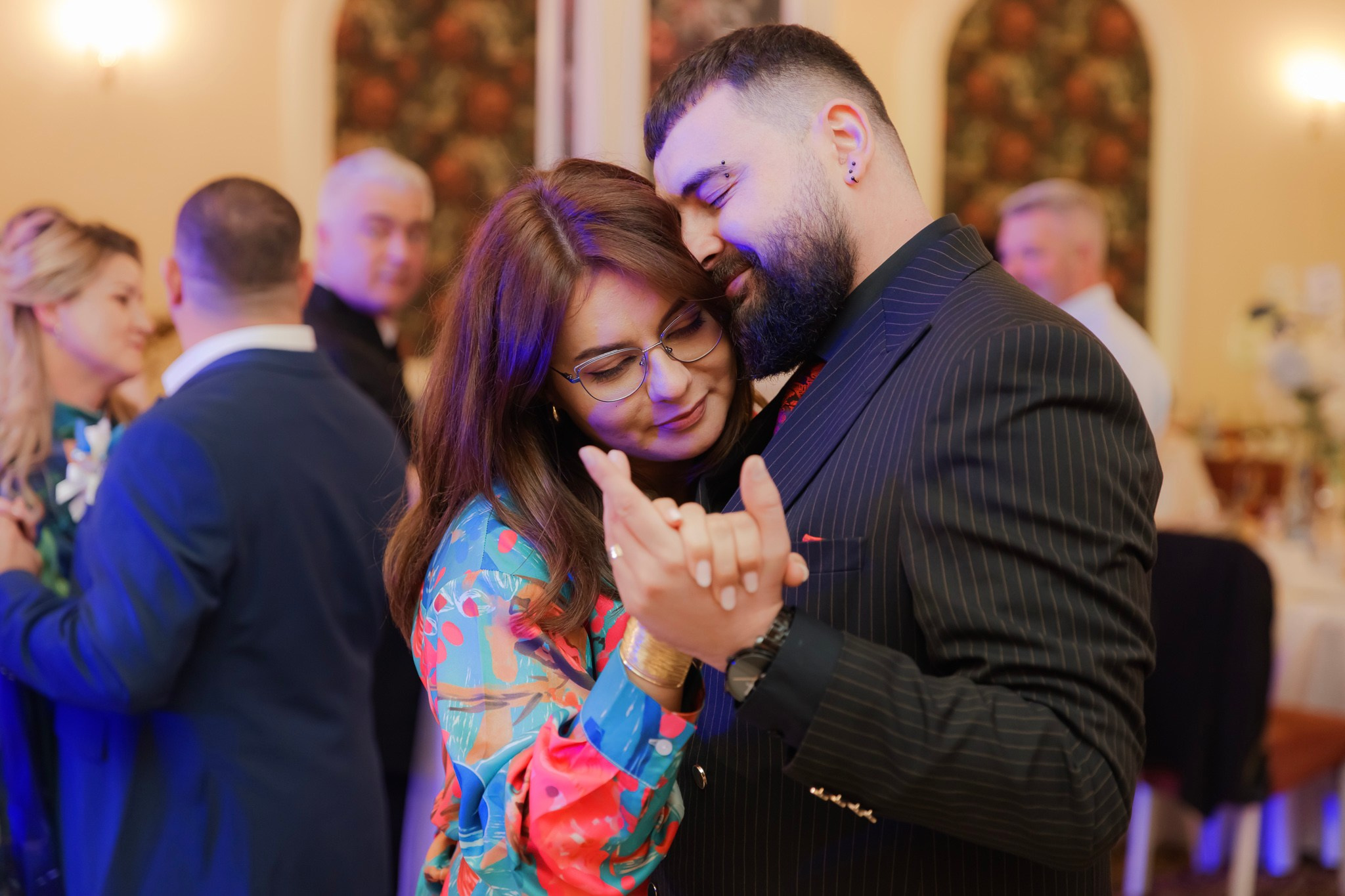 Mihai & Oana. Servicii foto-video profesionale, pentru momente de neuitat