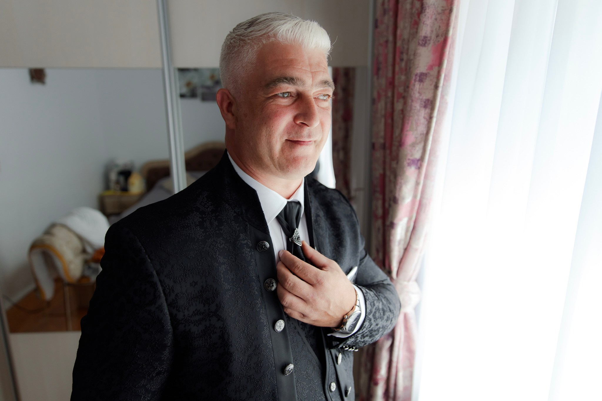 Mihai & Oana. Servicii foto-video profesionale, pentru momente de neuitat