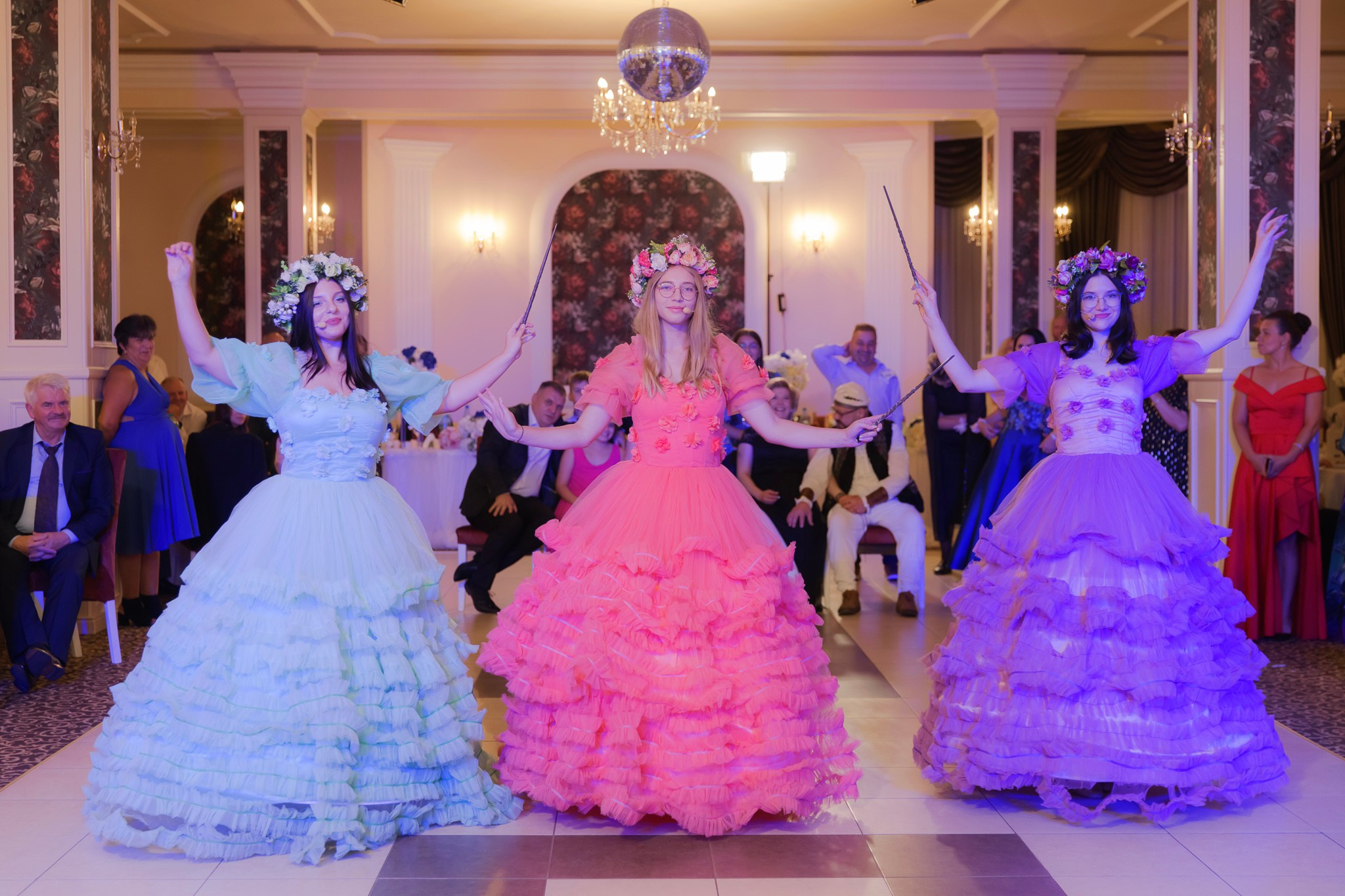 Mihai & Oana. Servicii foto-video profesionale, pentru momente de neuitat