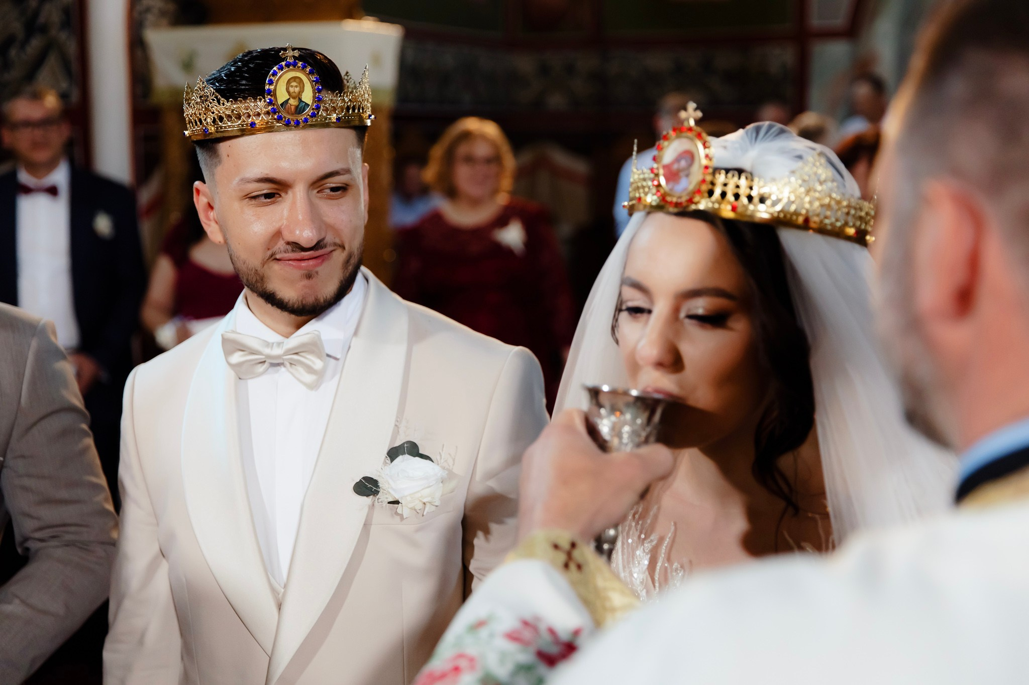 Ioana & Ionuț | Nuntă de poveste la Păstrăvăria Poiana din Mălini județul Suceava. Servicii foto-video profesionale, pentru momente de neuitat