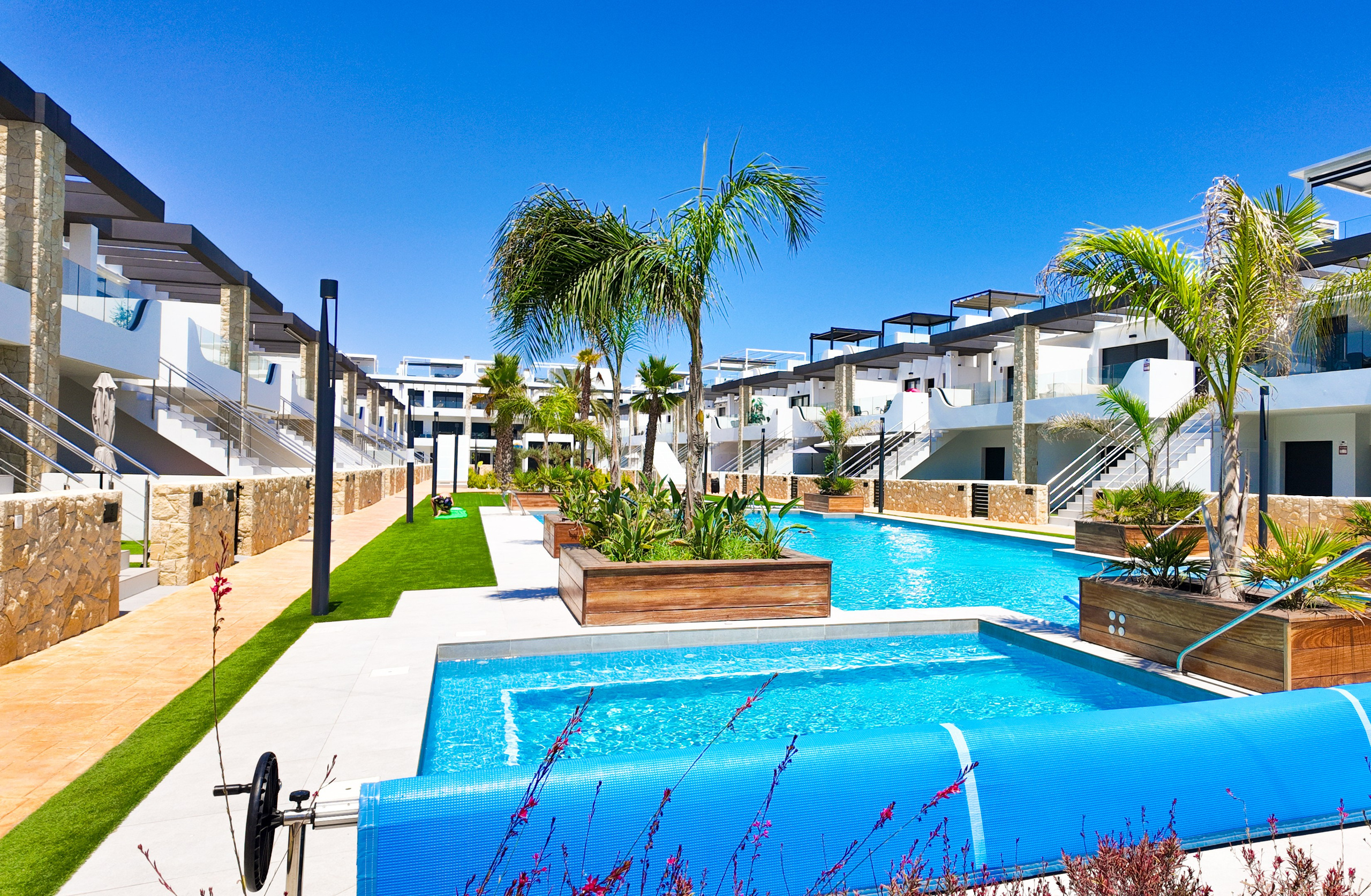 PALMVIEW I&M GROUP. Baby Beast