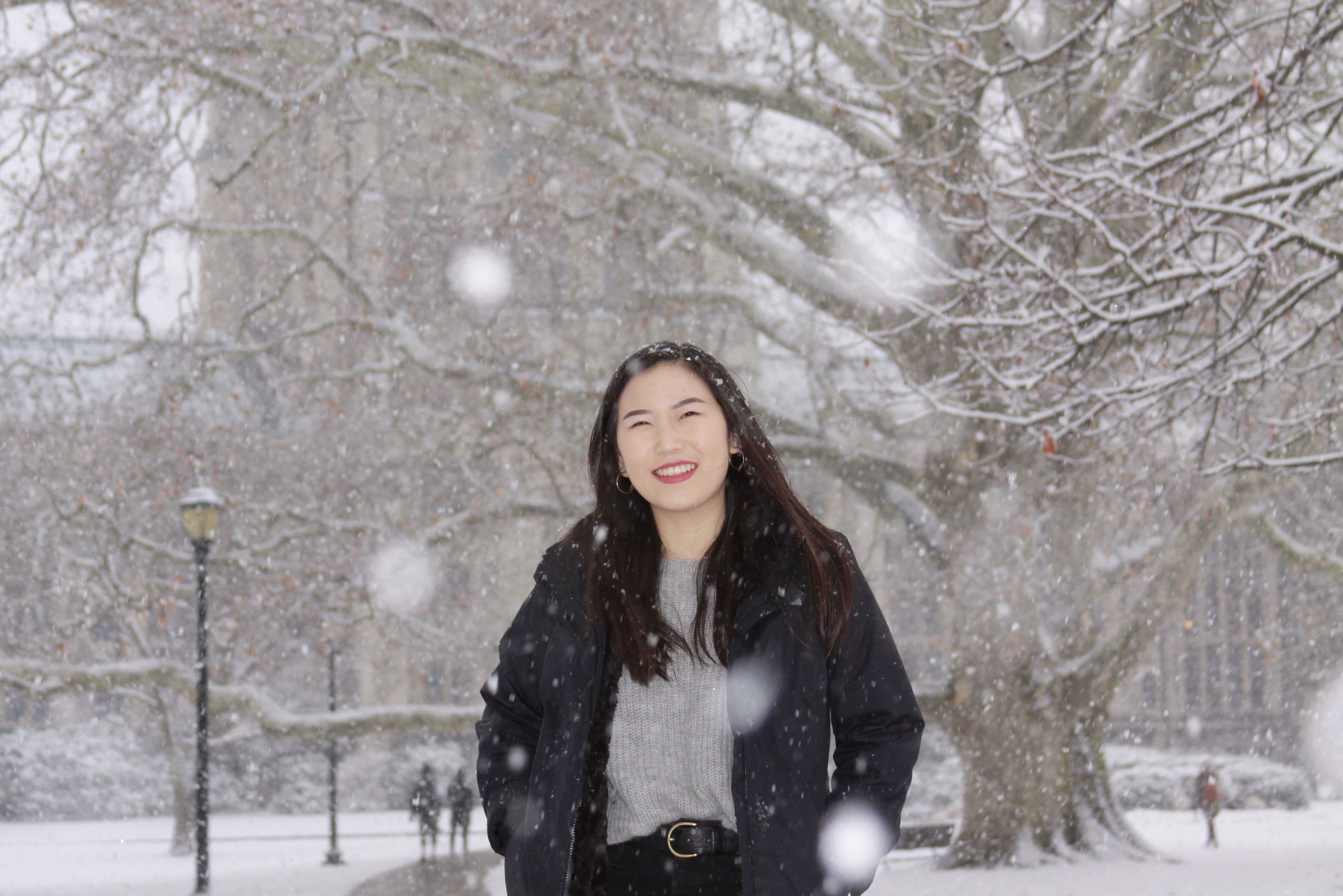 Snow day with Alex and Frances. Kelly Sang, graduation and portrait photographer in Boston