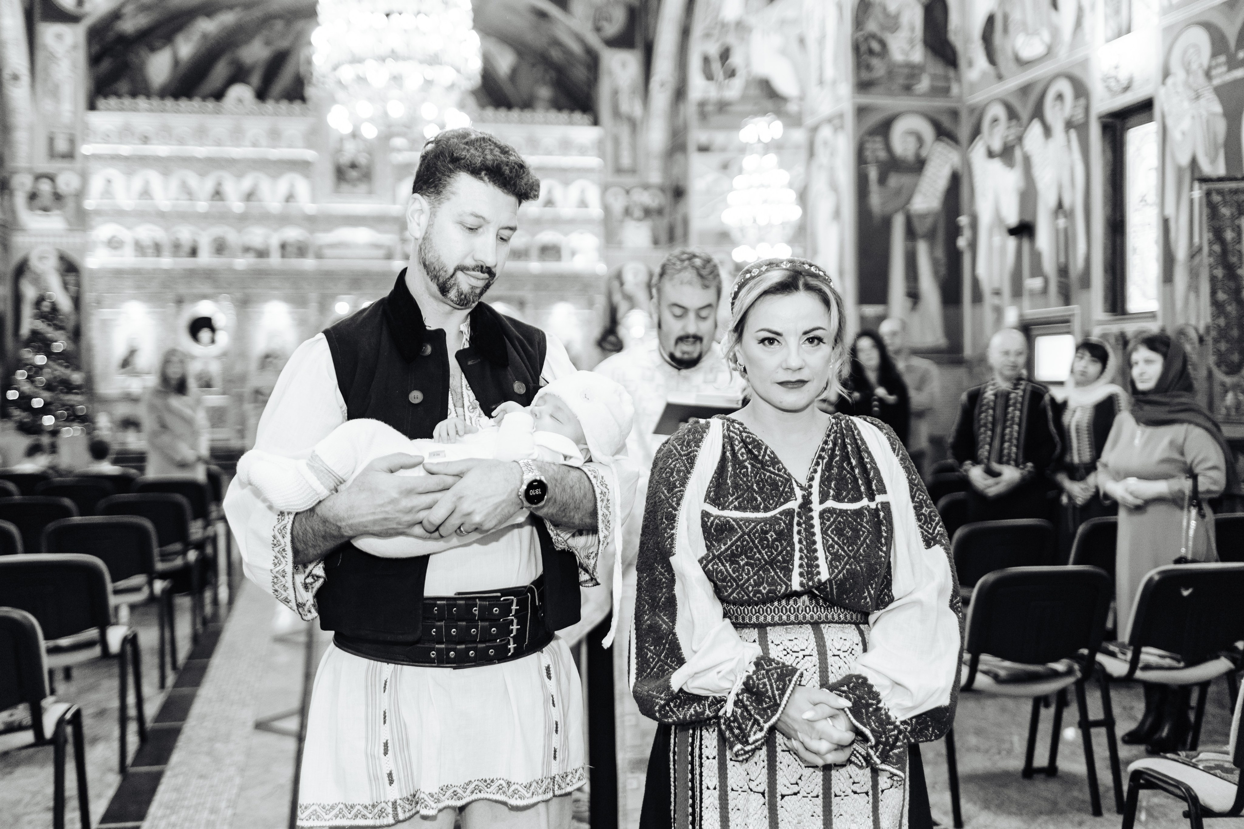 Botezul micuțului Matteo. Cristina Andronache fotograf Brașov fotograf de familie fotograf de nunta Brașov