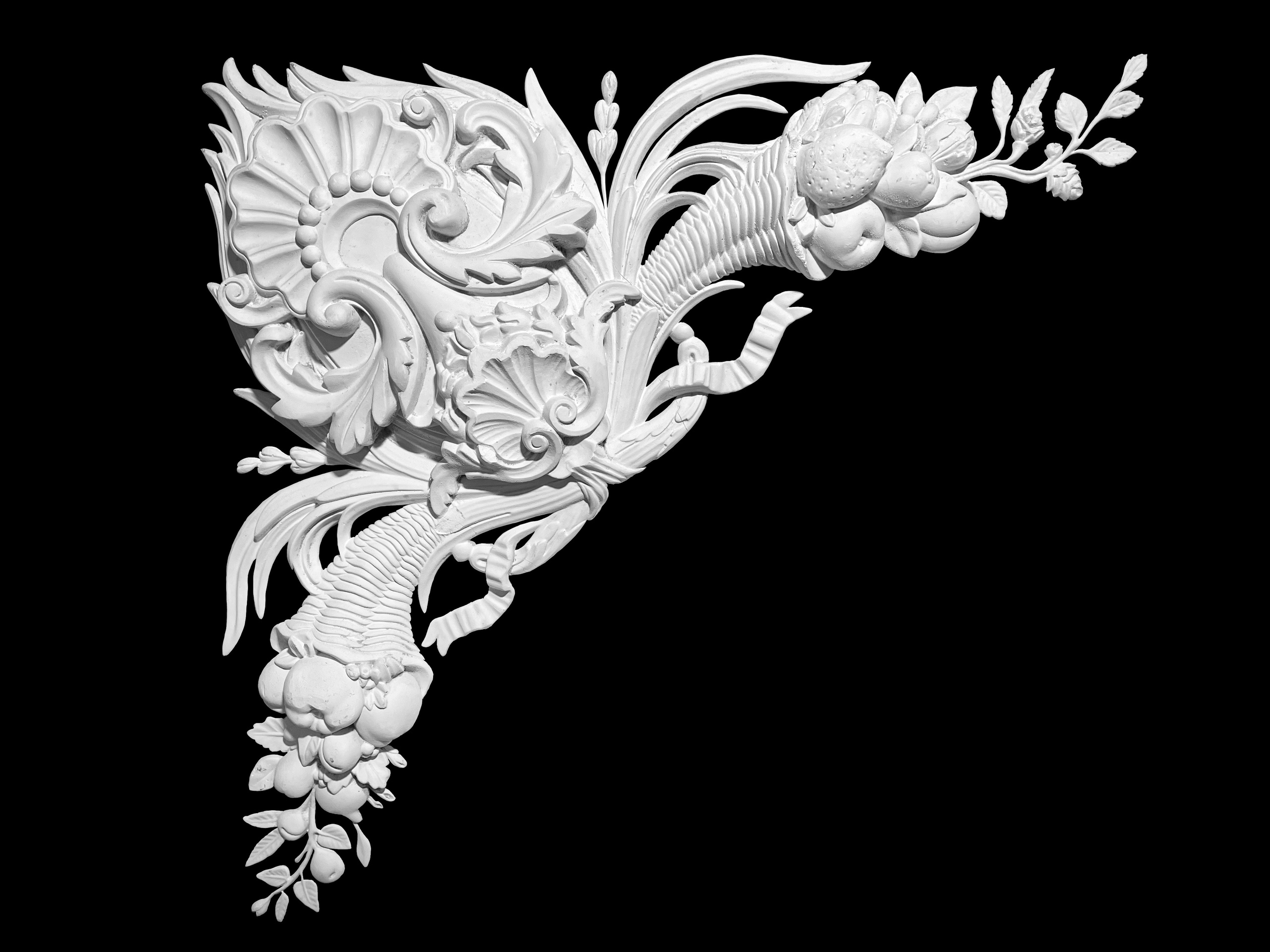 Corners. Plaster molding